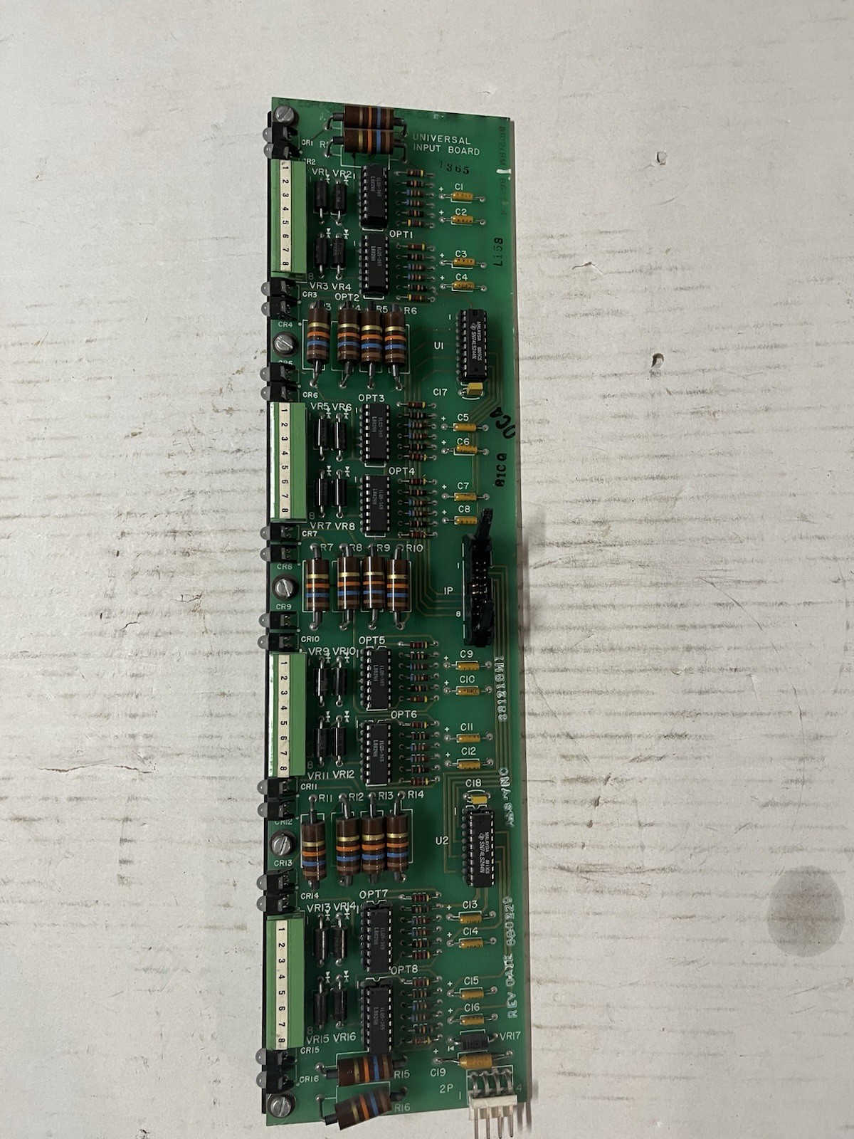 Elevator  Universal Input Board       Board  # B8121BM