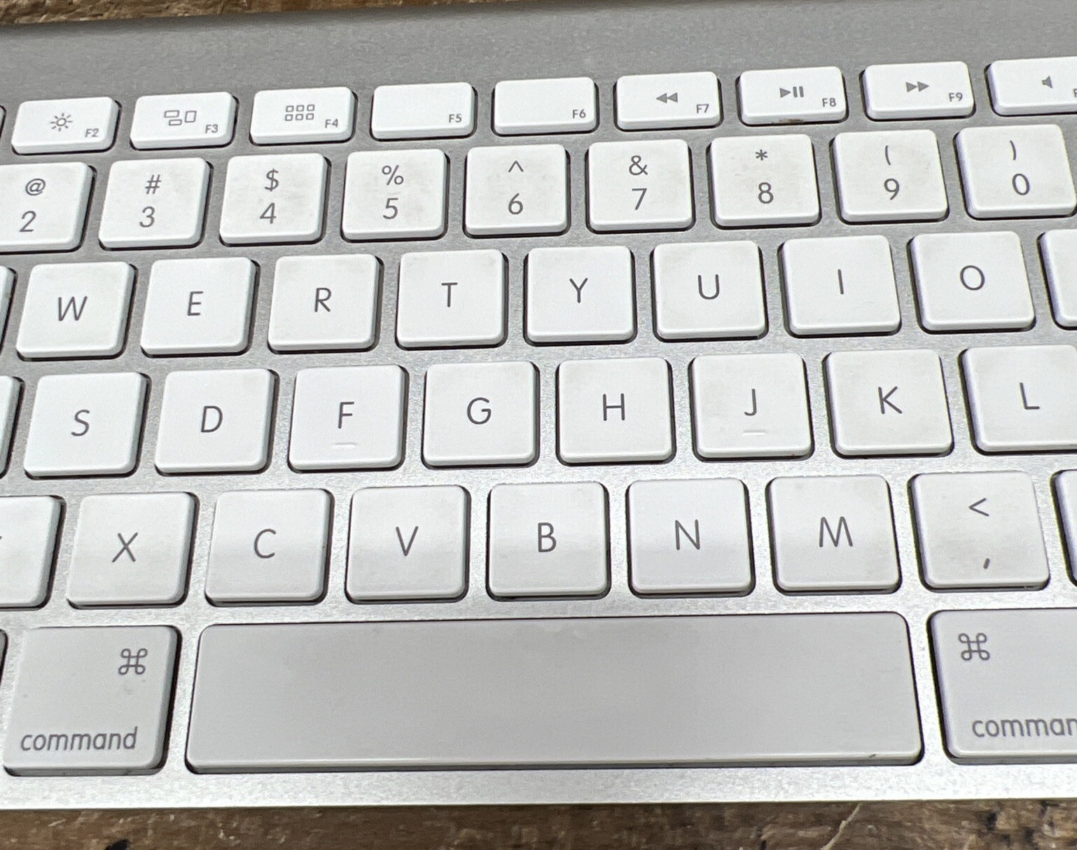 Apple Wireless Bluetooth Keyboard A1314 Mac Aluminum Free Shipping