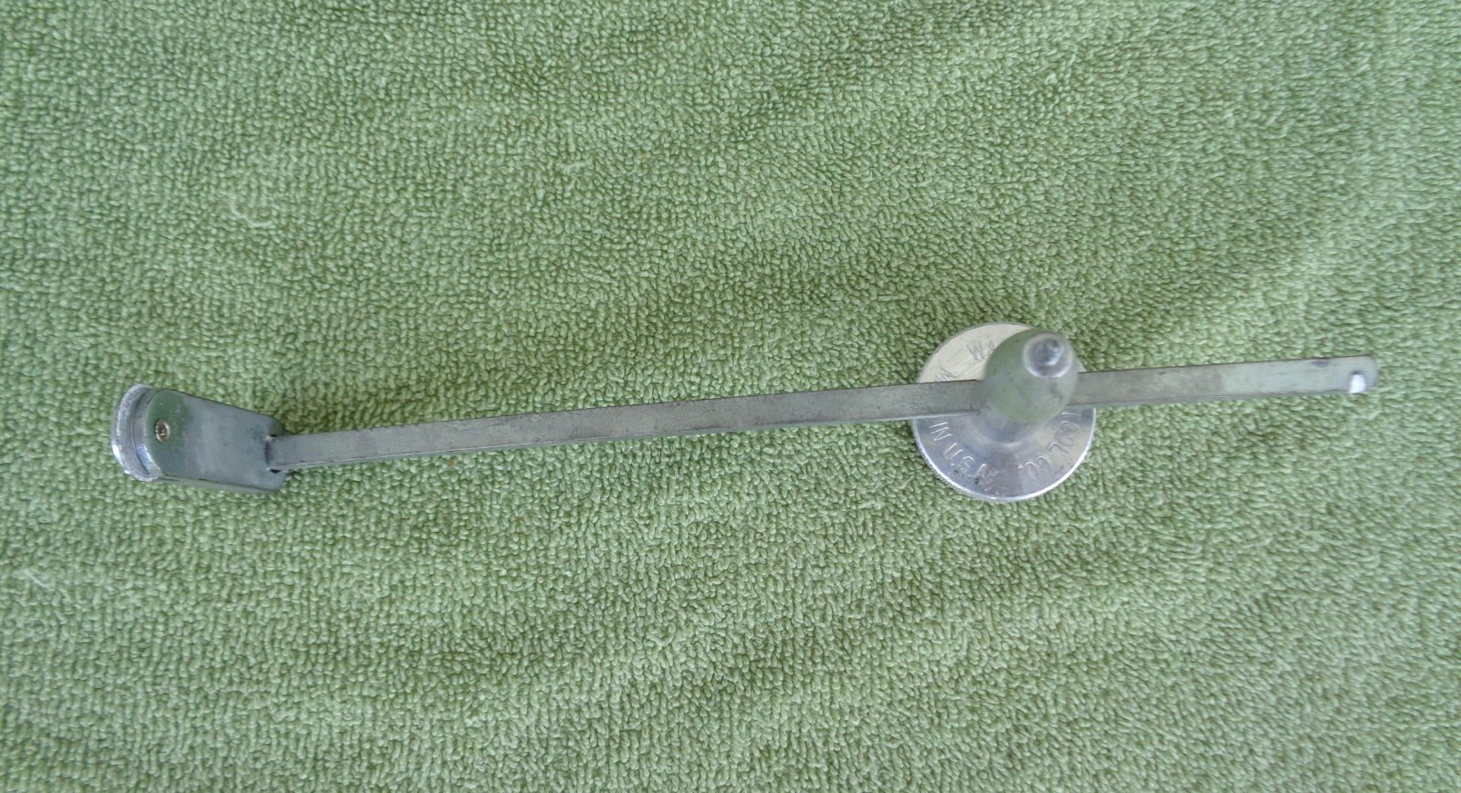 Wallboard Tool Co- Drywall Compass Circle Cutter- 1" to 16"
