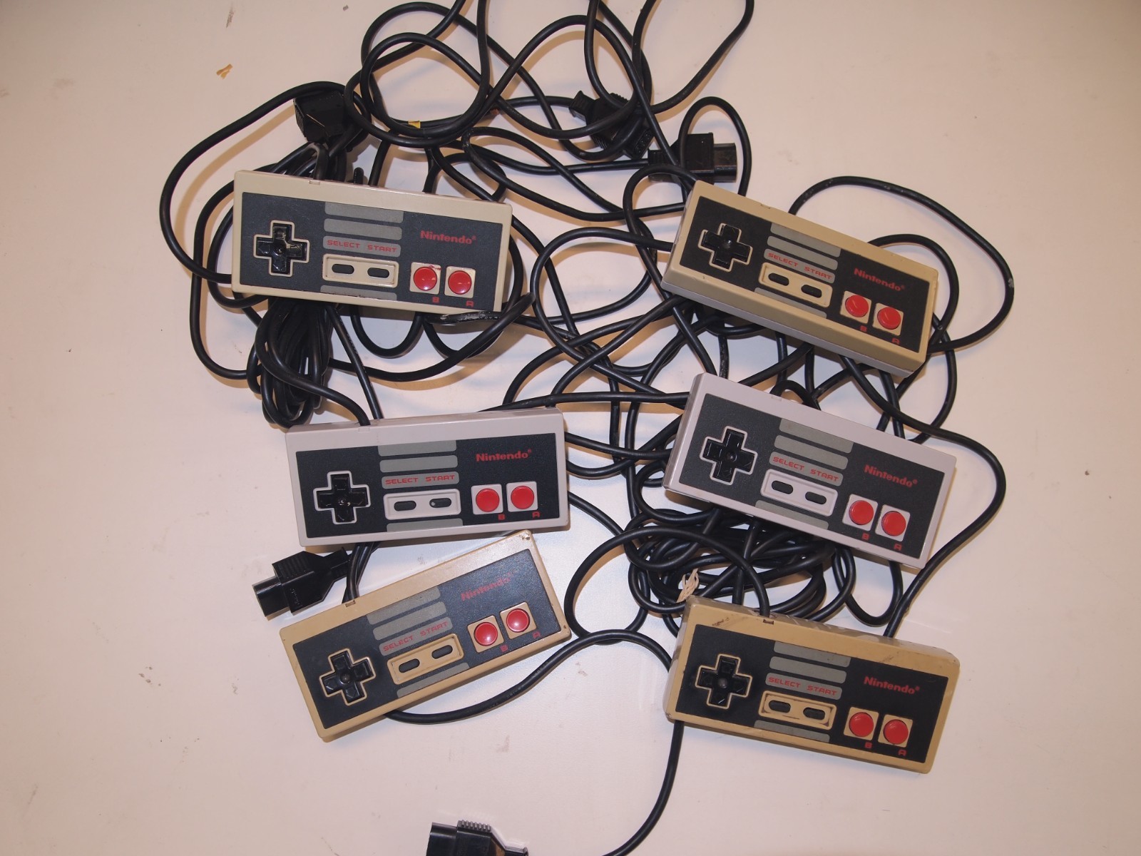 Lot of 6 OEM Authentic Nintendo NES Controllers (For Parts/Repairs)