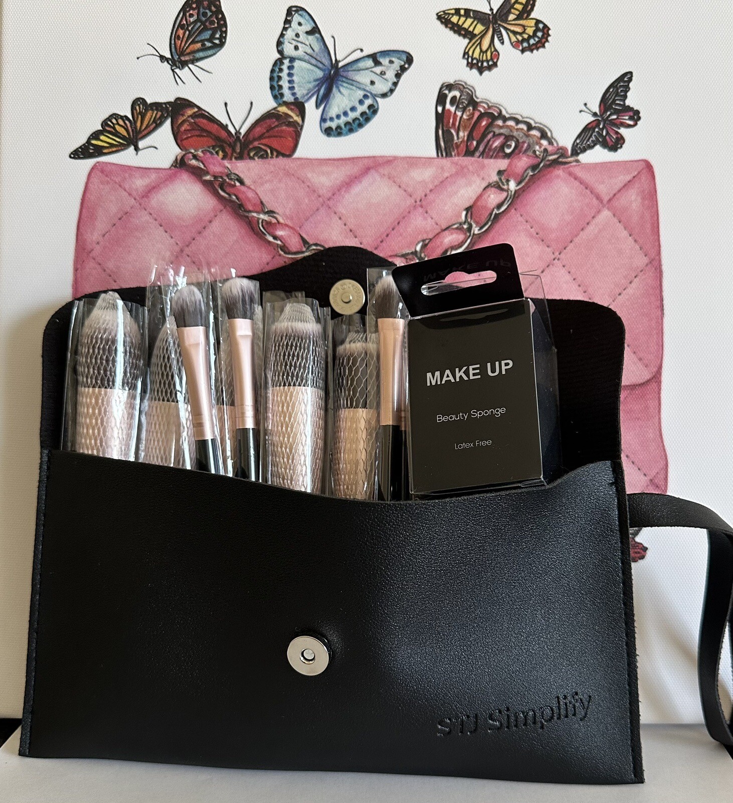 Make Up Brush Set 14pcs with 1 Make Up Sponge.
