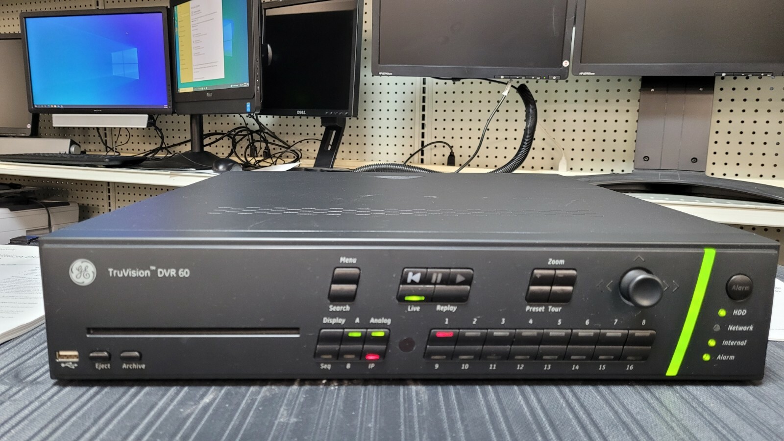 UTC GE Security/Kalatel TVR-6016-2T TruVision DVR 60 H.264, 16-Ch-DVD/CD, 2TB