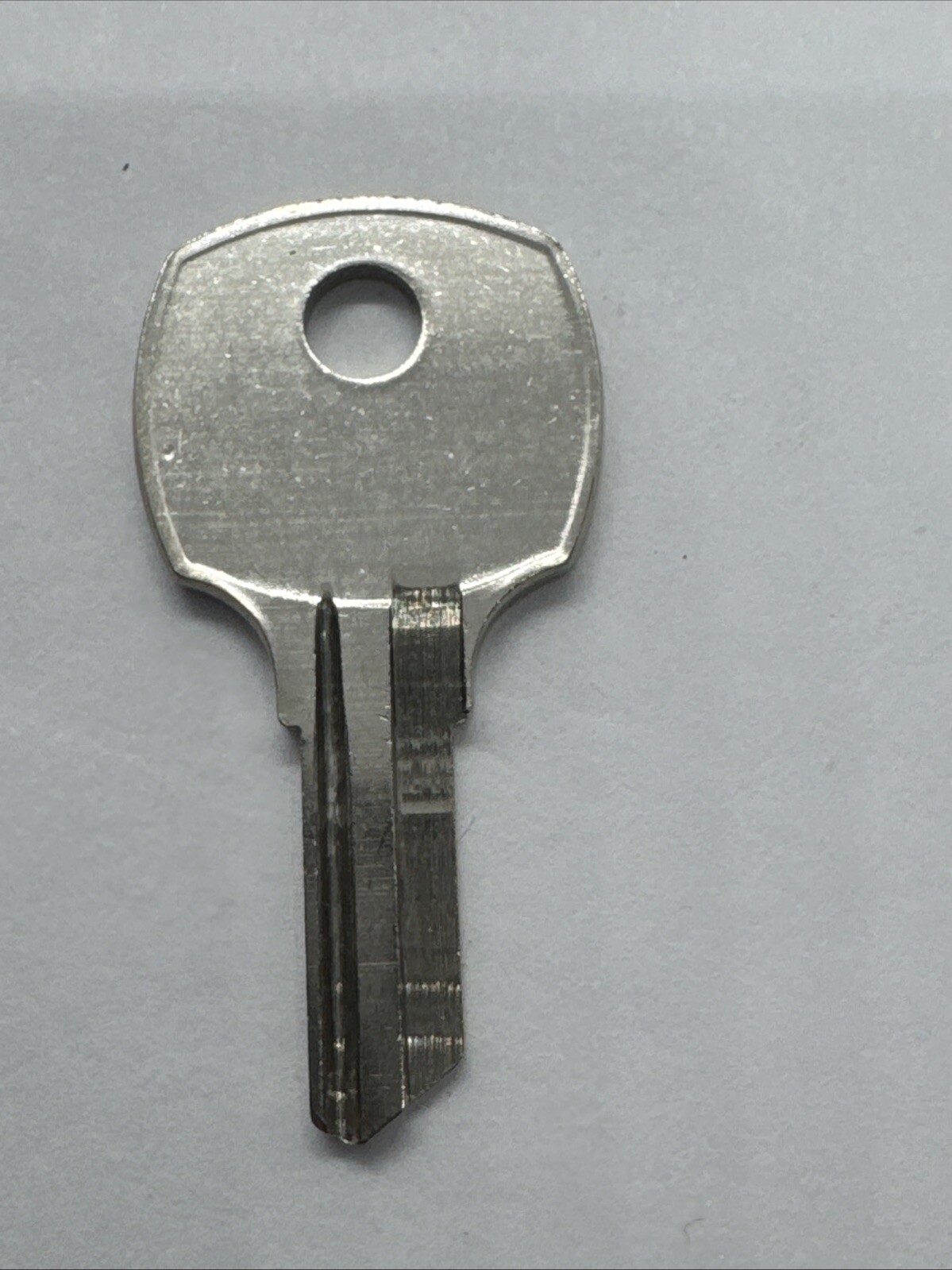 Ilco N1069N R015 Uncut Key Blank - NOS