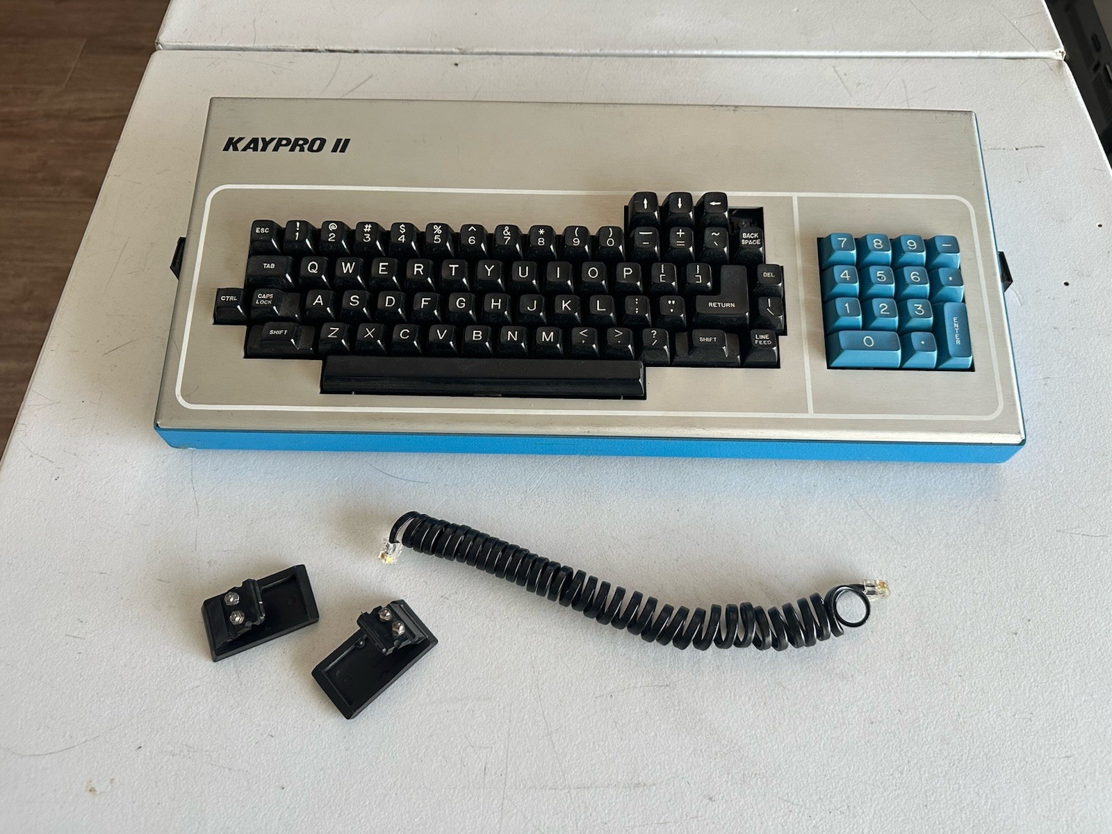 Kaypro II Vintage Portable Computer Keyboard Cable Clasps