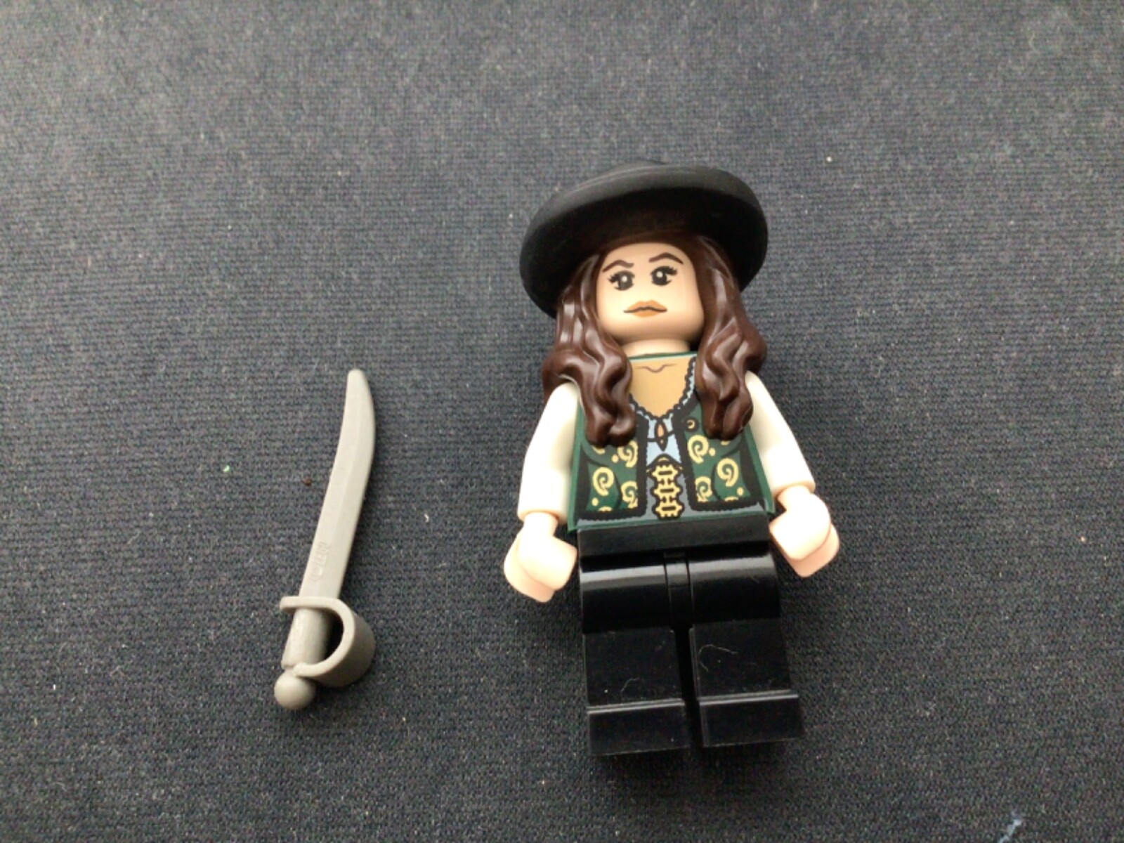 Lego Angelica No Plume (poc006) Minifigures Pirates Of The Caribbean 4195