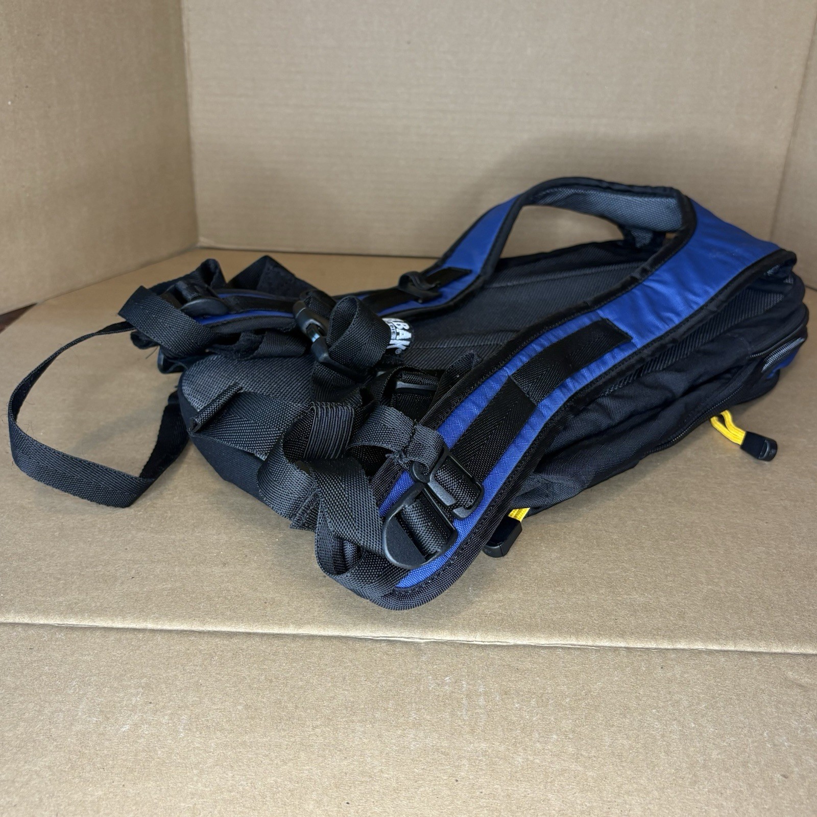 Camelbak Blowfish Hydration Backpack NO Bladder Blue/Black Pre-owned Nice Cond