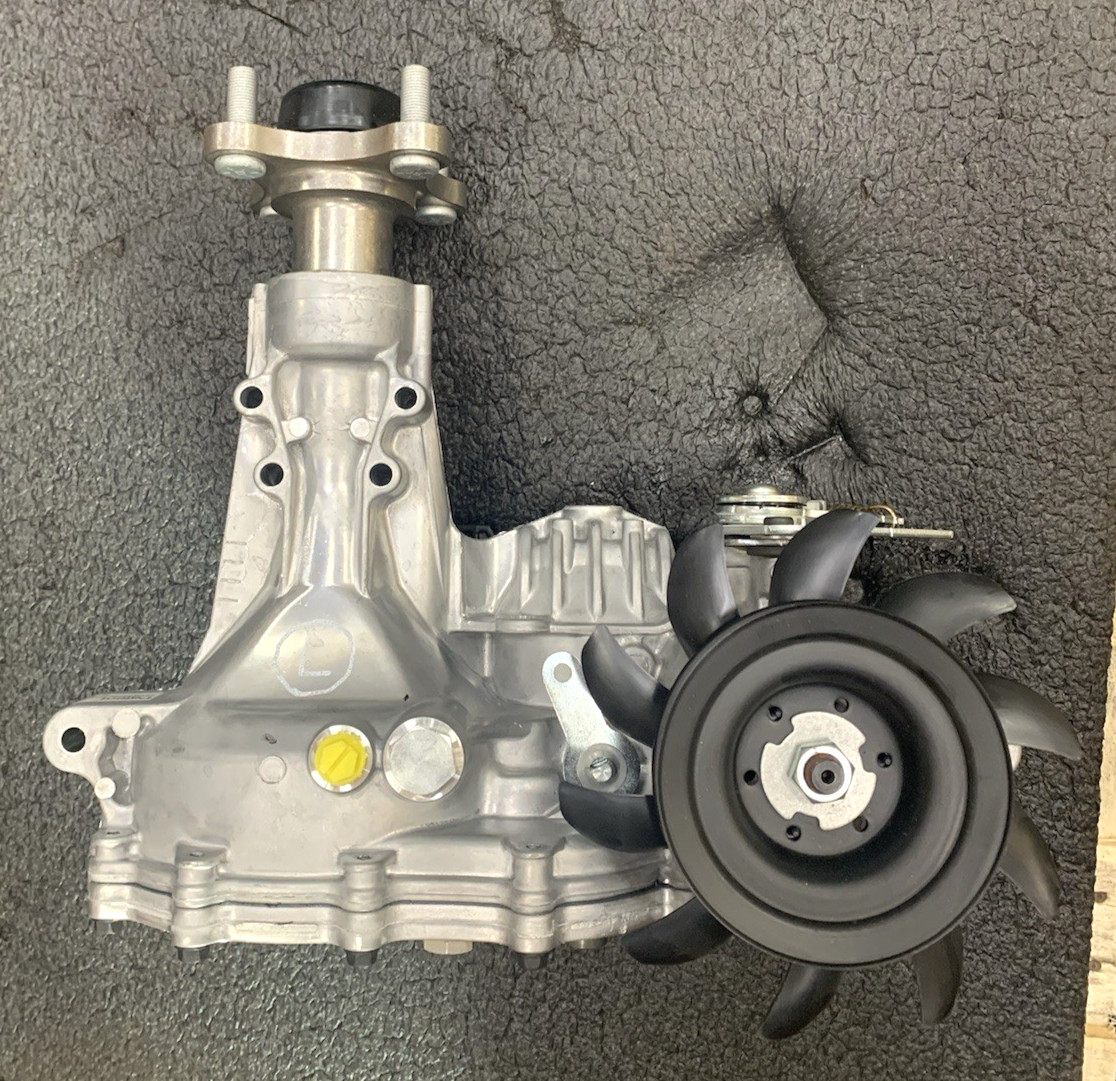 NEW HYDRO GEAR TRANSMISSION (LH) ZK-MCBC-SBKC-1PXX