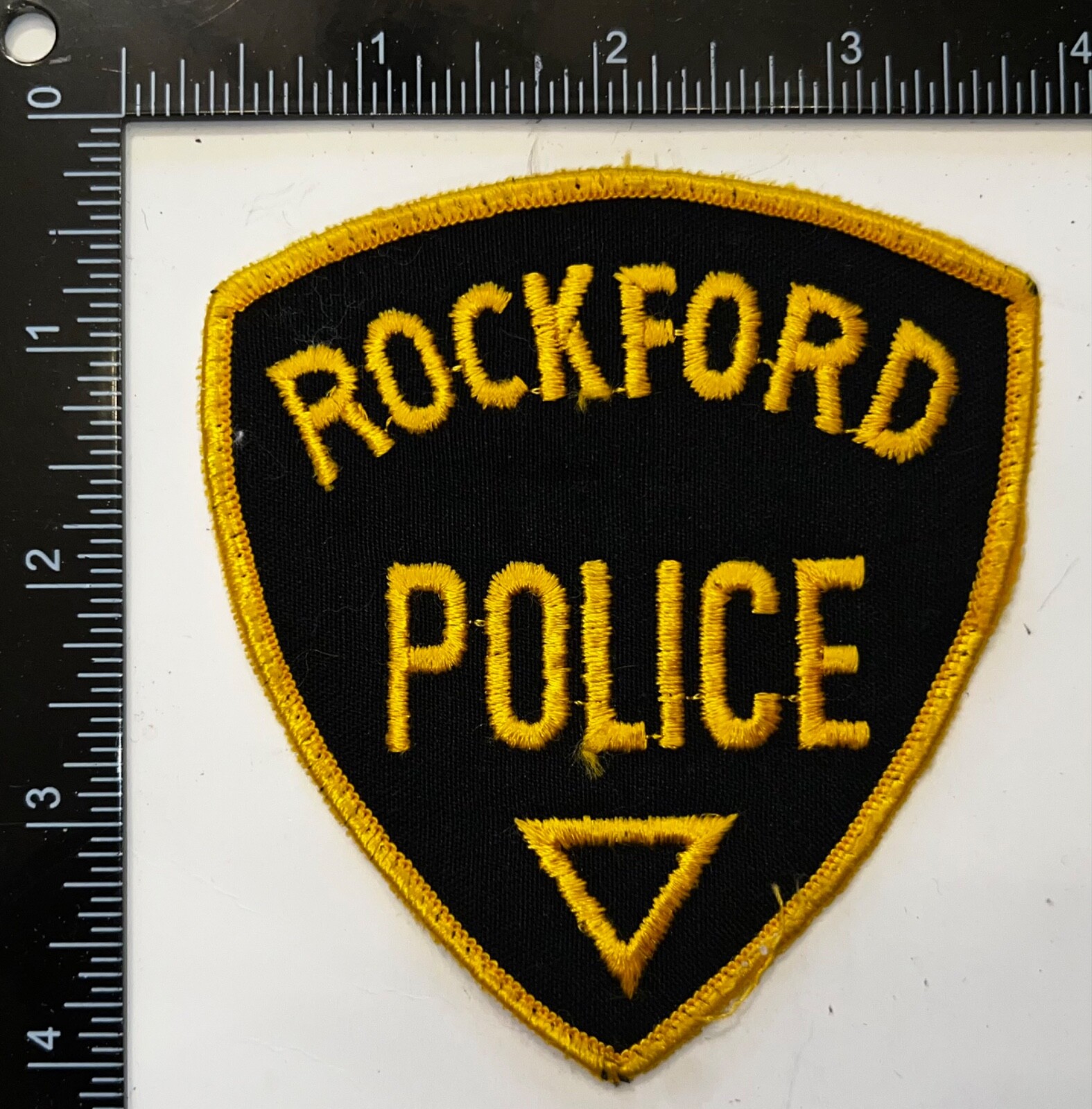 VINTAGE OBSOLETE Rockford IL Illinois Police Patch