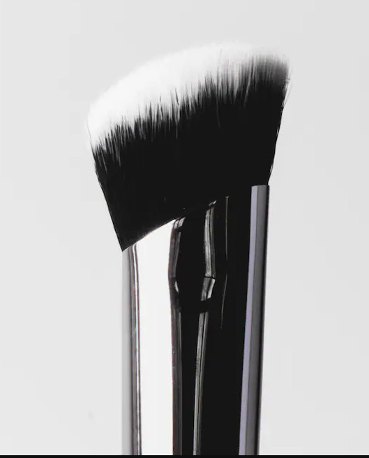 Vegan Concealer Brush – High-Quality, Cruelty-Free Makeup Tool