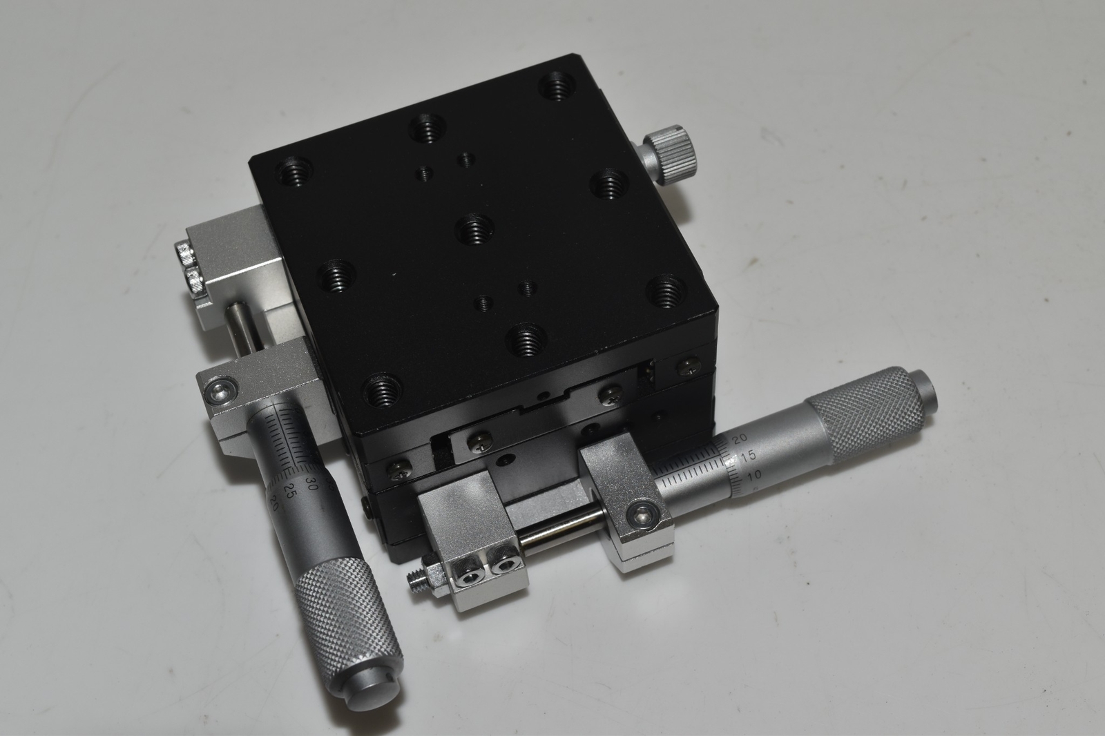 *JM* OPTOSIGMA 123-0740 LINEAR STAGE (FMB20)