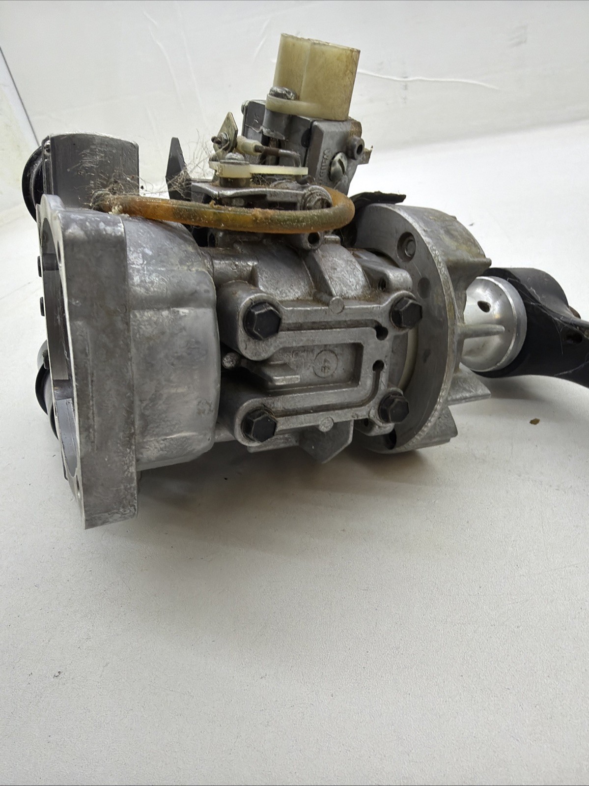 QUADRA Model Airplane Engine with Prop And Muffler