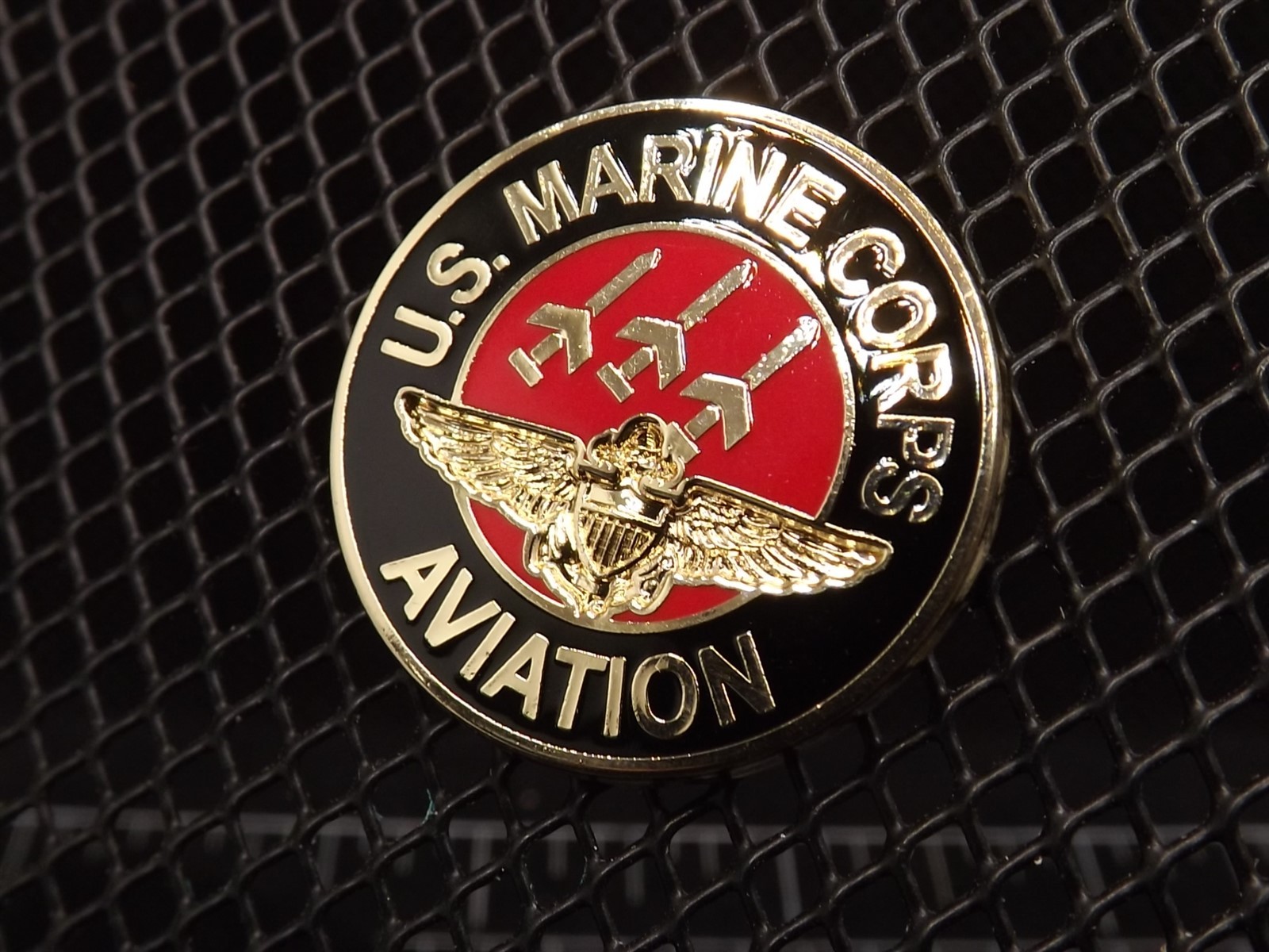 FREE SHIP Lapel Pin "USMC AVIATION" ENAMELED LIFETIME GUARANTEE MARINE CORPS