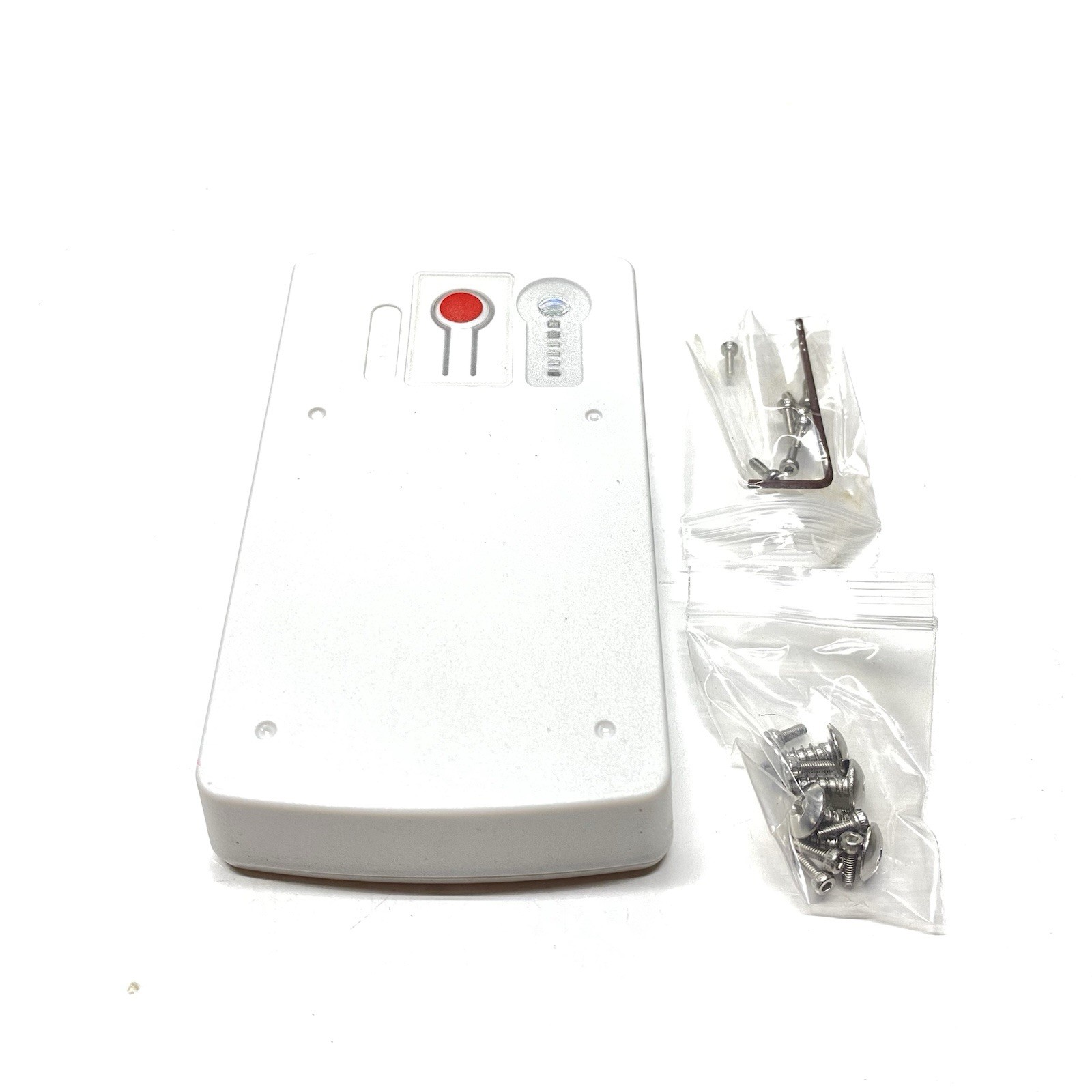 TopFlyTech TLP1-P 4G-LTE And GSM Personal Tracker Vehicle Tracker
