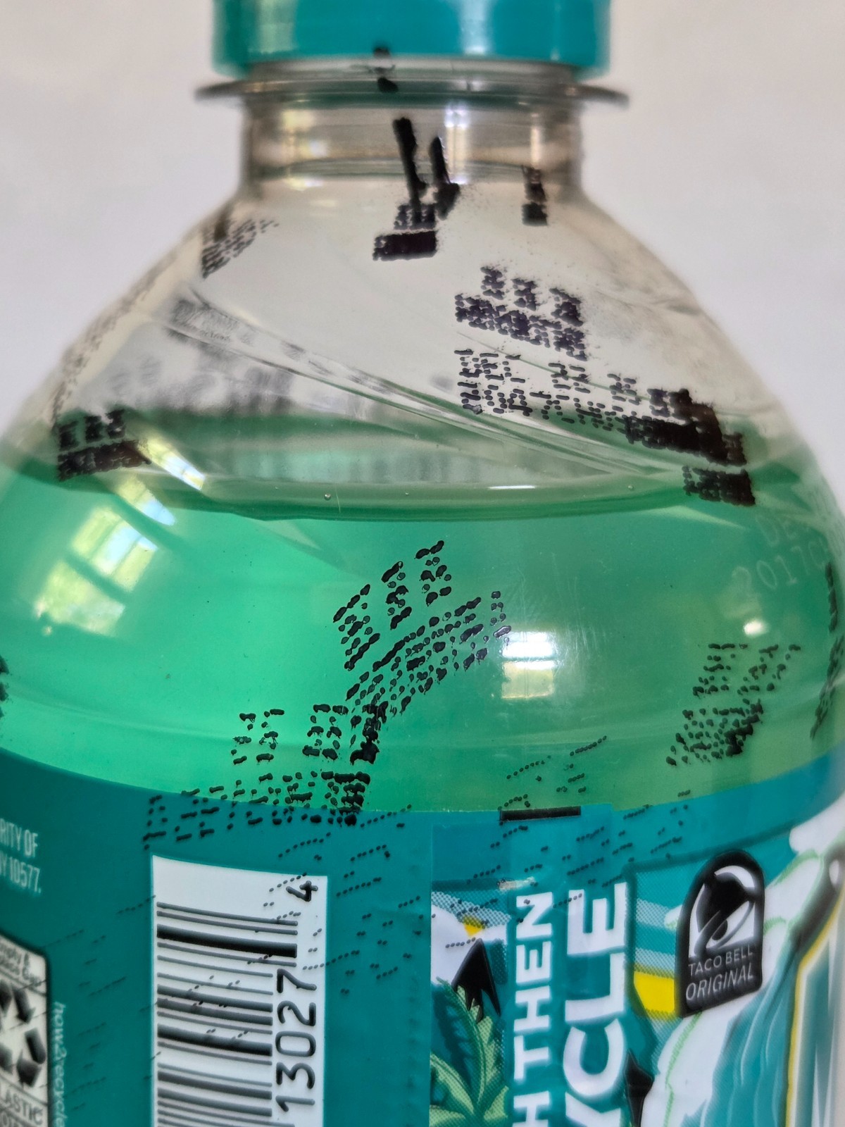 UNOPENED COLLECTABLE? BAJA BLAST MOUNTAIN DEW 20 oz BOTTLE