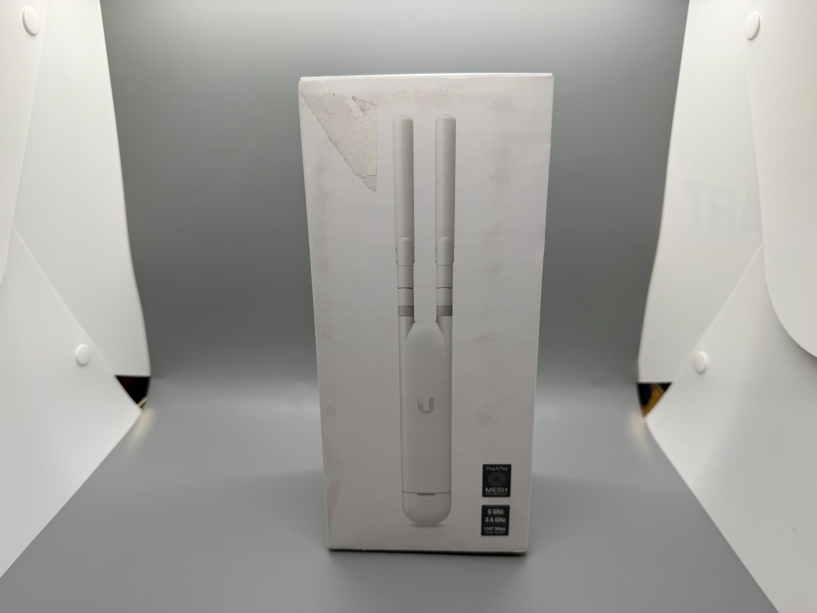 Ubiquiti UAP-AC-M Dual-Band WiFi 5 Unifi Mesh Access Point Indoor Outdoor PoE