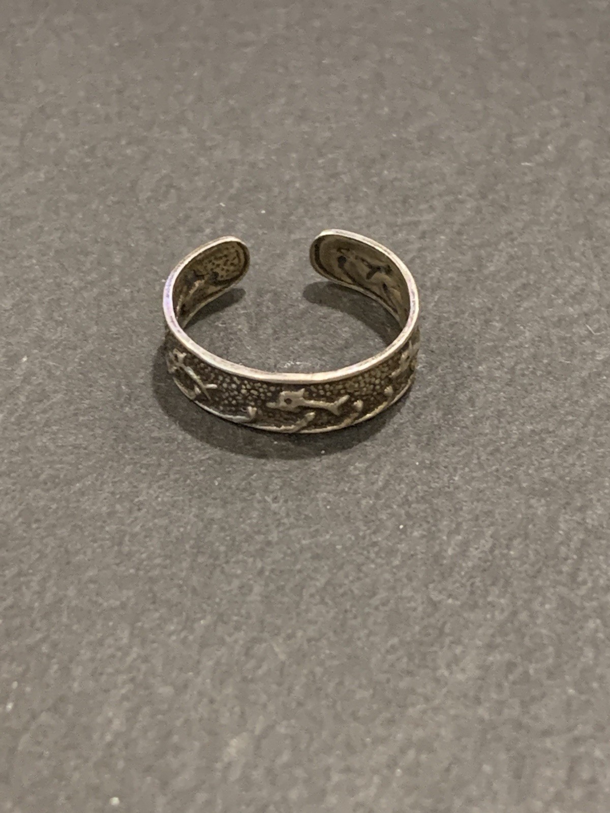 Sterling Silver Dolphin Toe Ring Size 4.5