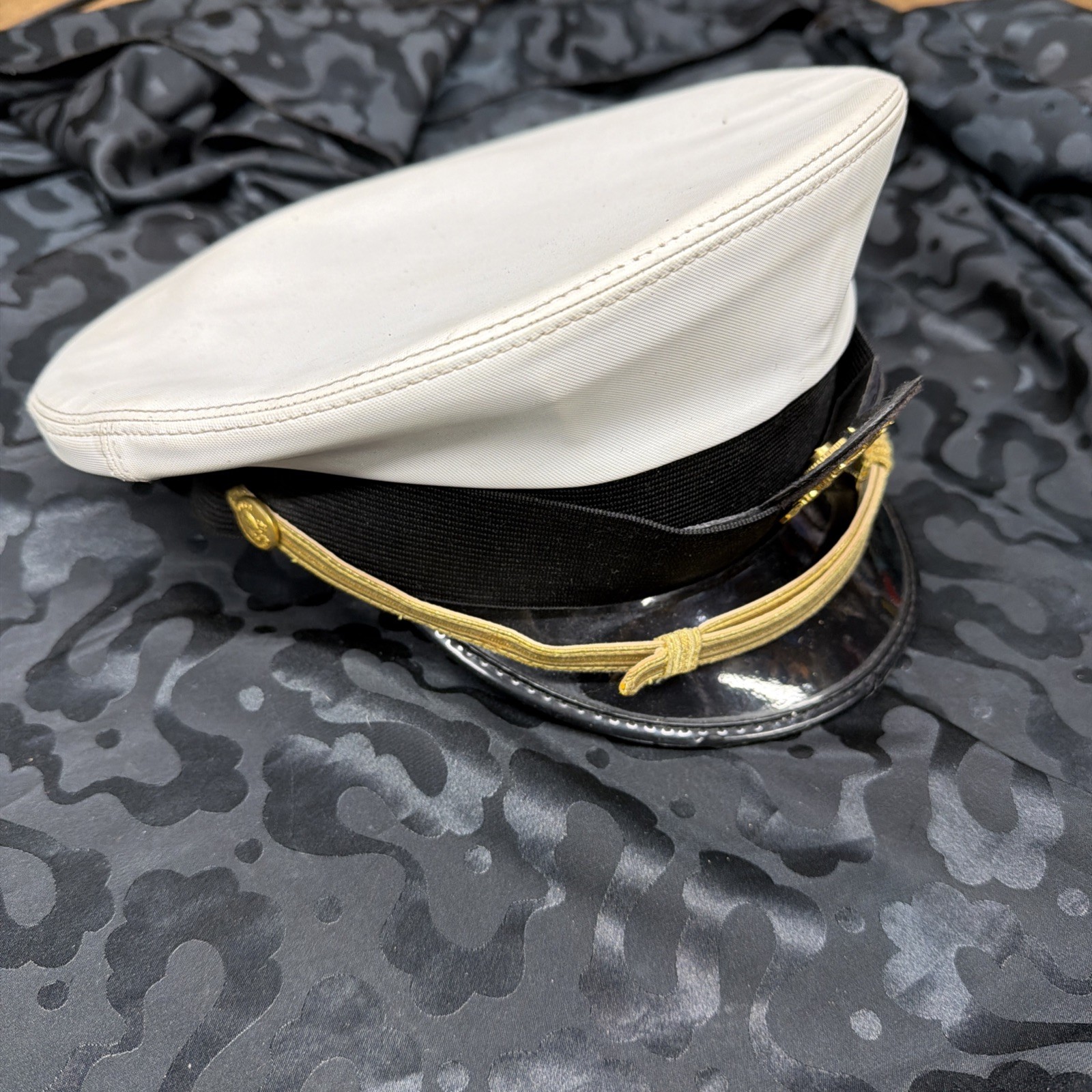 B02- US Navy Kingform Uniform Cap Officer Service Hat Authentic