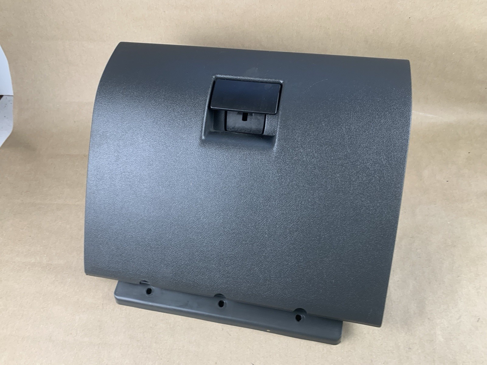2004-2012 Chevy Colorado GMC Canyon dark charcole Glove Box Black OEM