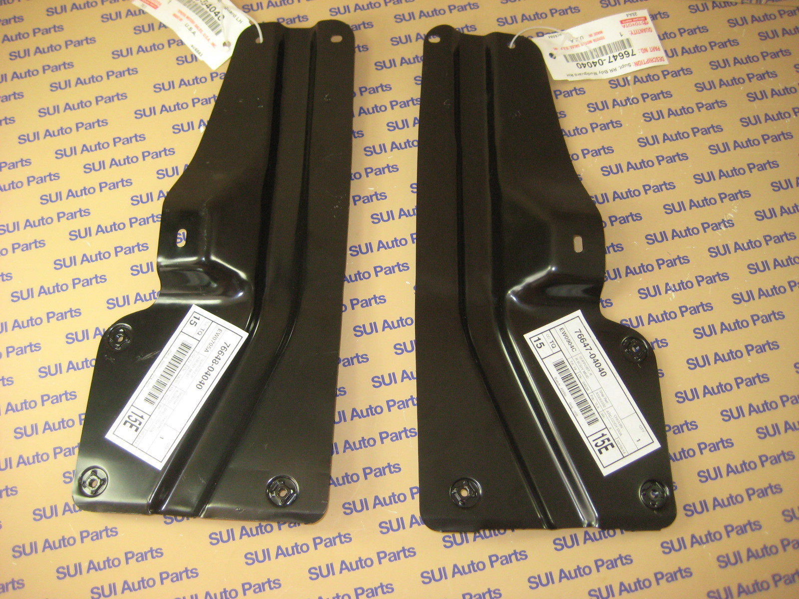 Toyota Tacoma Truck 4x4 & Pre-Runner Factory NEW Rear Mud Flap Brackets w Bolts