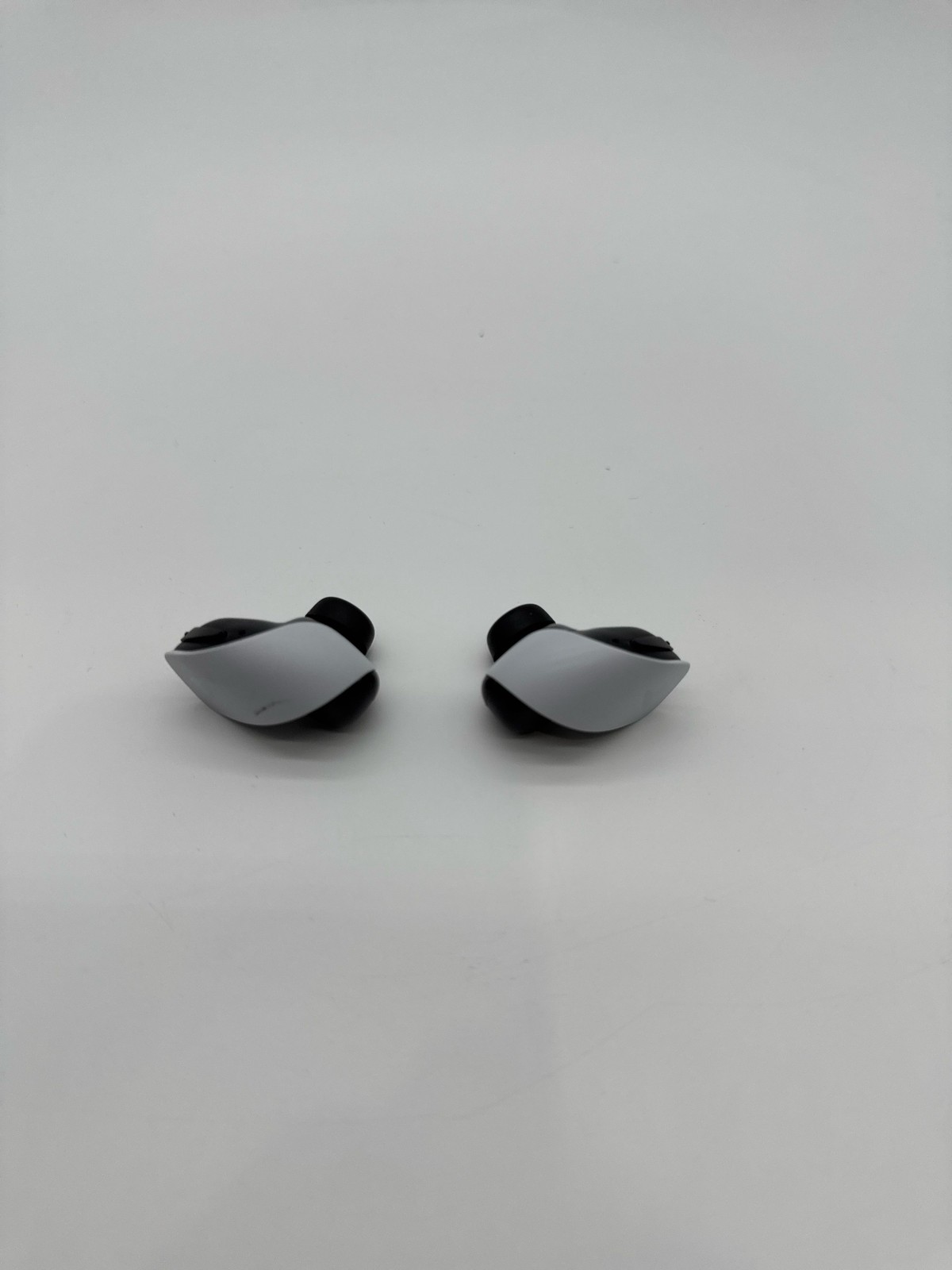 PlayStation Pulse Explore Wireless Earbuds Headset Bluetooth PS5 White