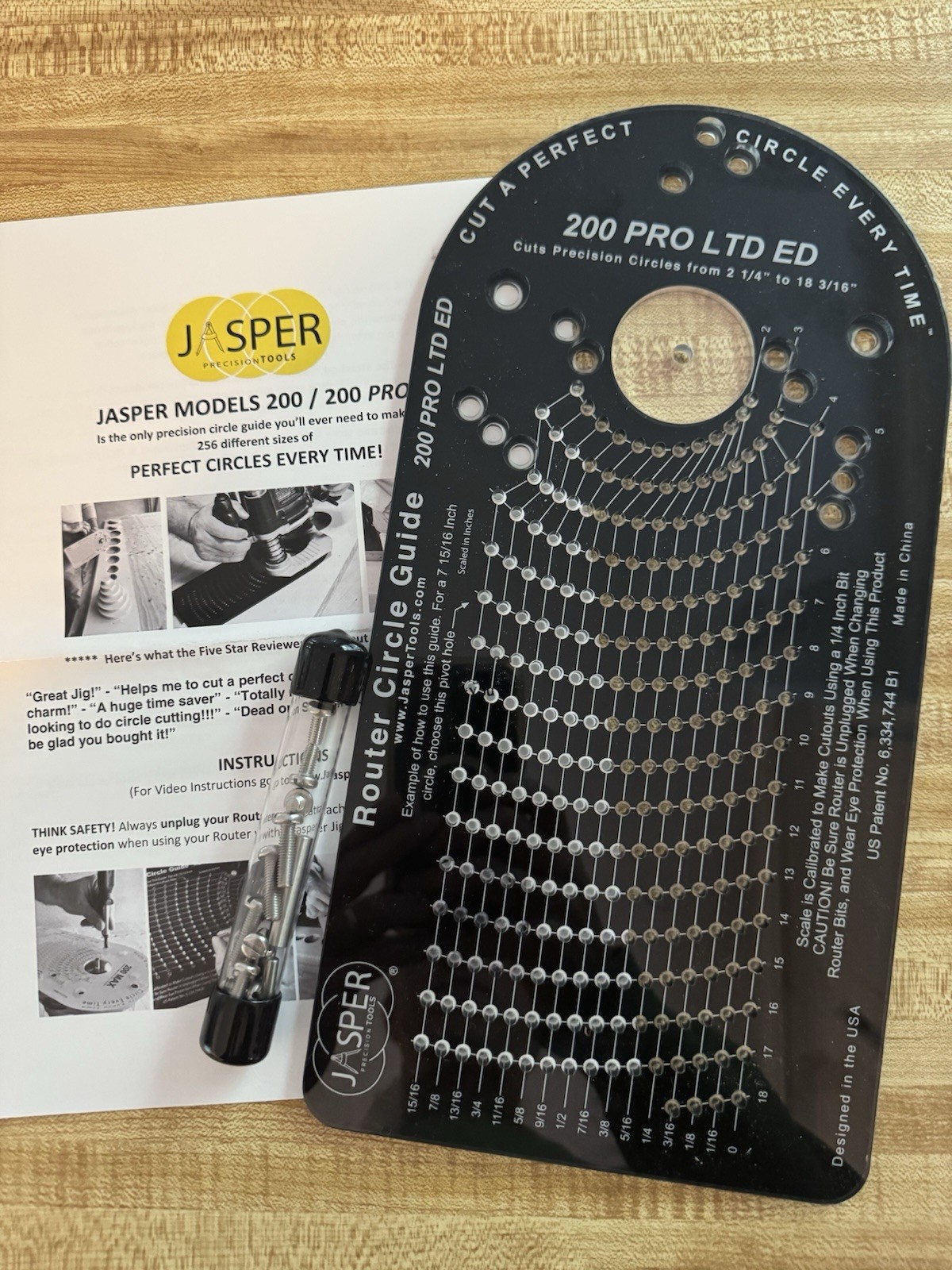 Jasper 200 PRO Circle Cutting Router Jig Cut Perfect Circles from 2¼" -18 3/16"