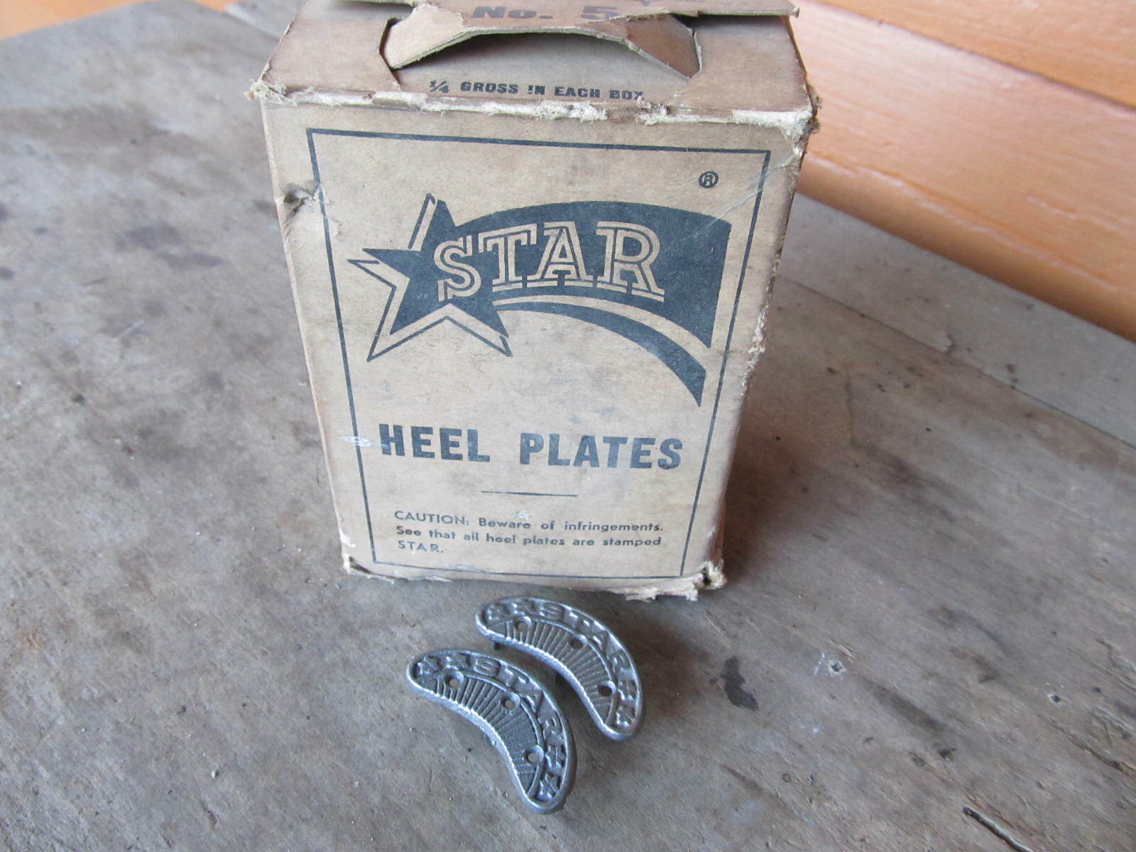 Vintage NOS STAR #5 Heel Plates PAIR (2)