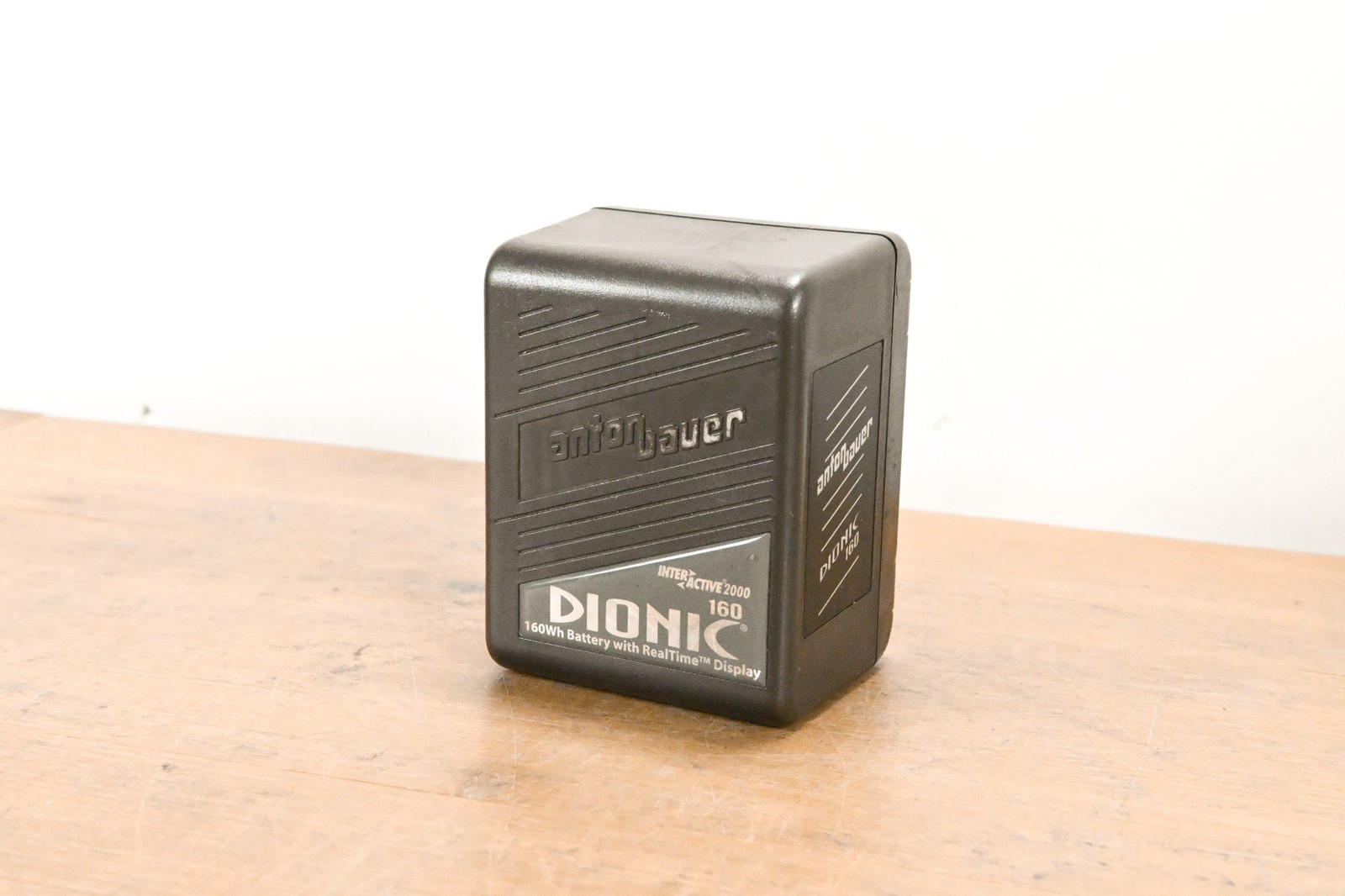 Anton Bauer Dionic 160 Interactive 2000 160Wh Gold-Mount Battery CG01F7L