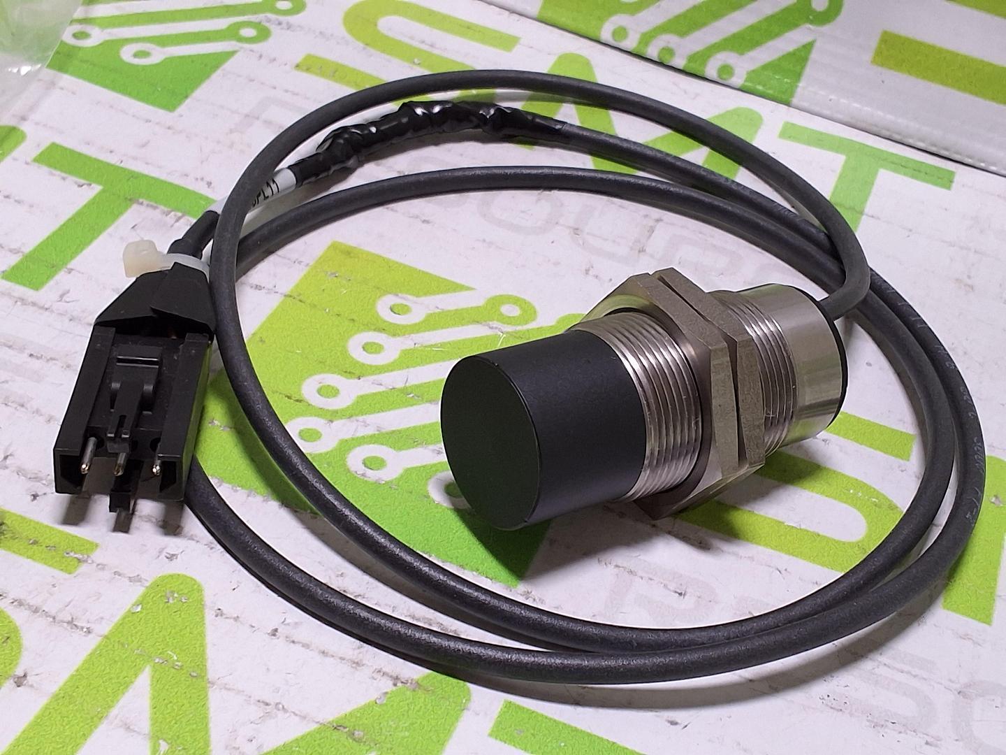 BALLUFF BCS00N9 CAPACITIVE PROXIMITY LEVEL SENSOR