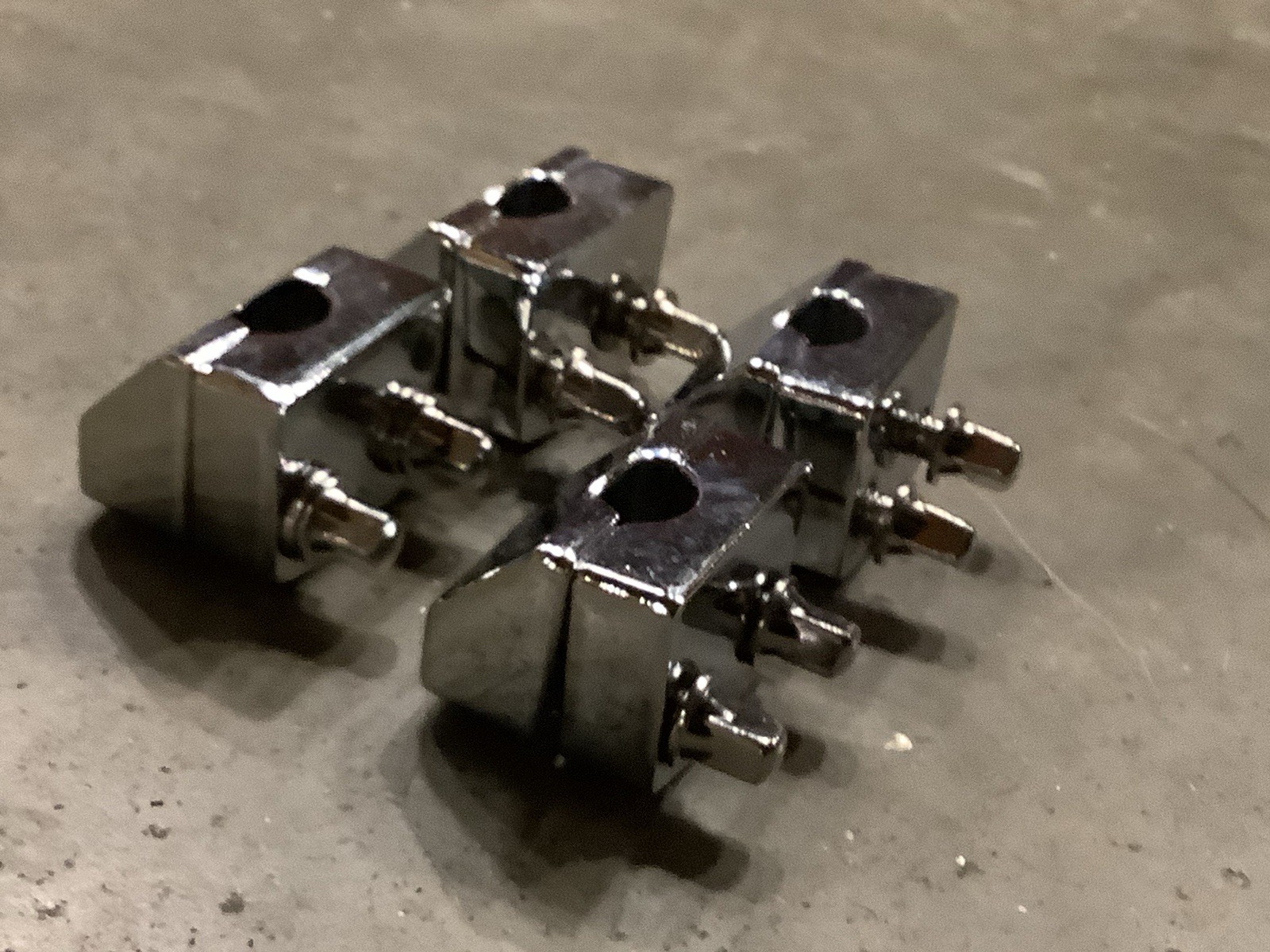 (4) DW Floor Tom Leg Mount Memory Lock DRUM WORKSHOP Chrome MINTY #RT3