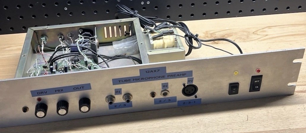Customized Rack Mount 1 Channel Tubed Mic/Line Preamp Works But Please Read!