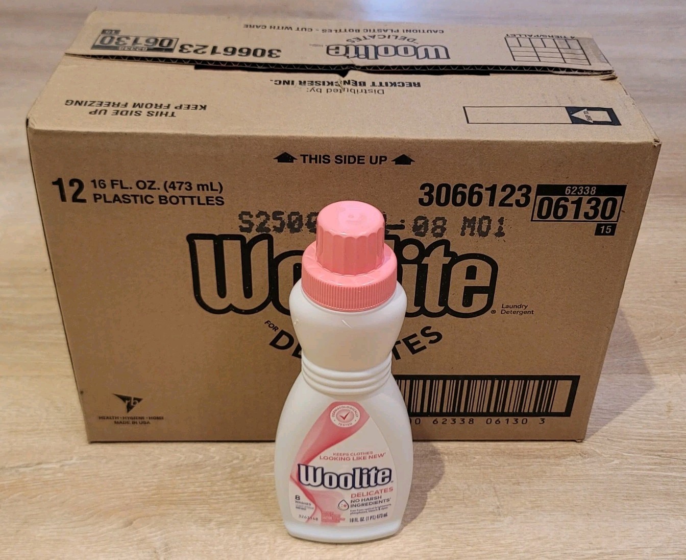 (12-Pk) Woolite DELICATES Hypoallergenic Sensitive Skin Gentle Laundry Detergent
