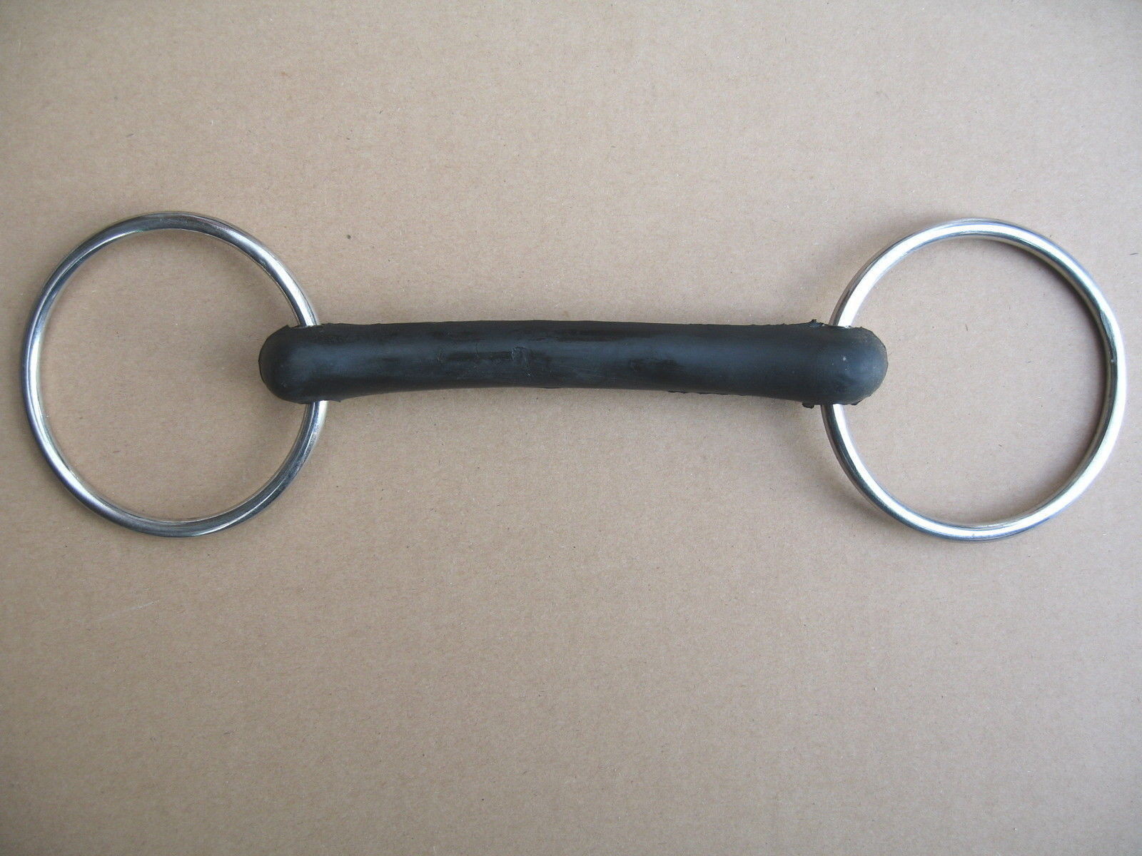 Rubber bit water snaffle 13.5 cm 461