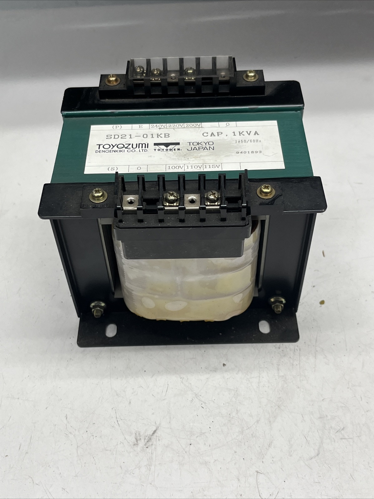 Toyozumi Dengenkiki SD21-01KB Transformer 1KVA/ GAR941
