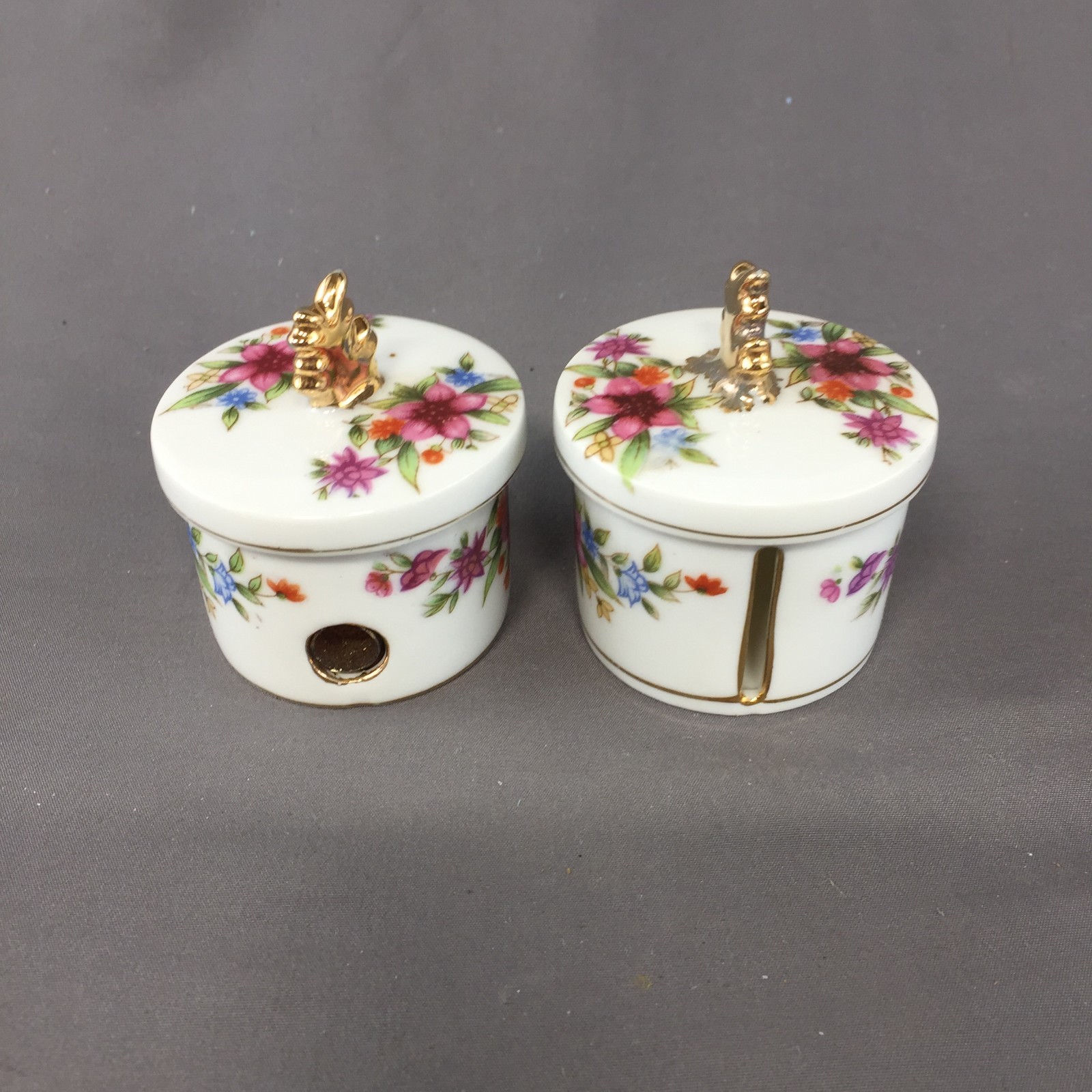 Vintage Porcelain Japan Flower Floral Pencil Sharpener & Stamp Roll Holder