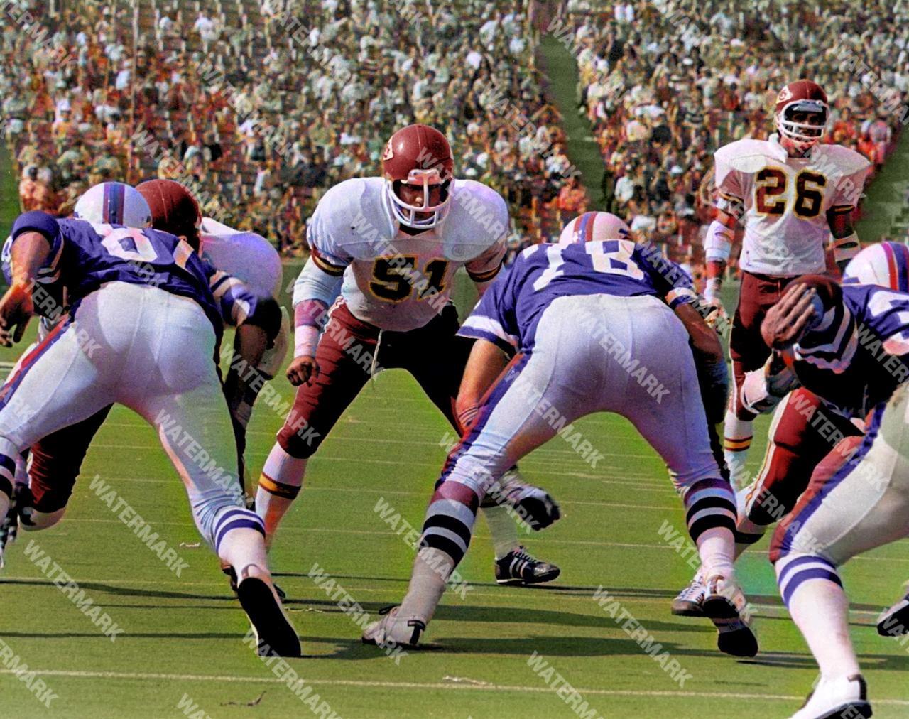 GU127 Jim Lynch - Gary Barbaro Chiefs Bills 8x10 11x14 16x20 Colorized Photo