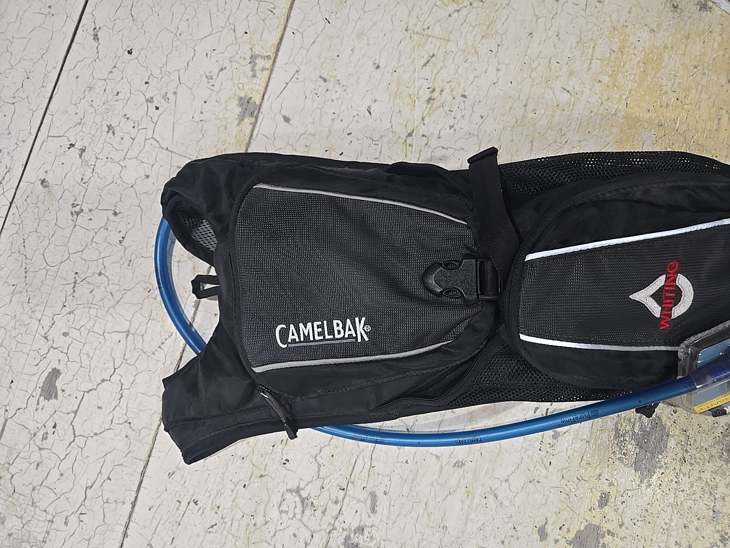 CamelBak Rogue Hydration Pack Gray New With Co Logo