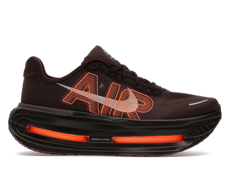 Size 9.5 Nike Vomero Premium Renegade IQ7314-200