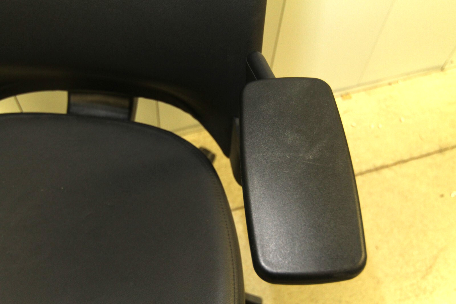 Knoll Ergonomic Task Chair Black