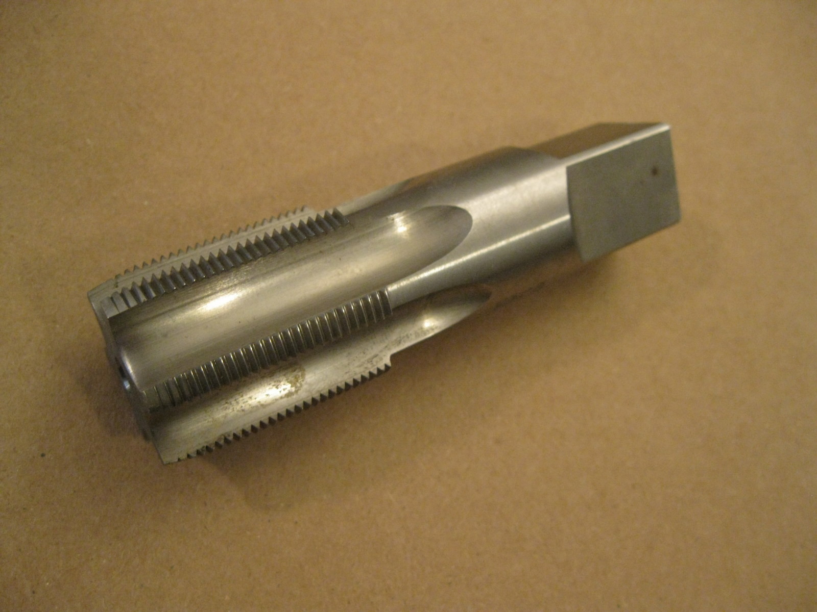 1.172-18 NS Tap, GH3, HSS, North American
