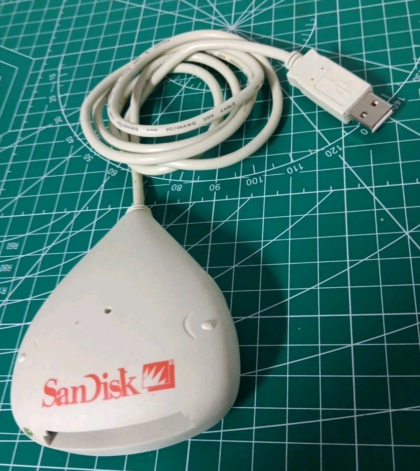 Genuine Vintage Sandisk Imagemate (SDDR-31) USB Compact Flash Card Reader