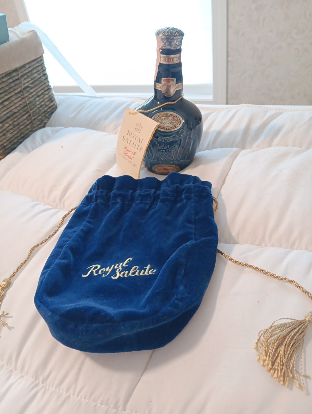 Chivas Regal Royal Salute 21 Yr Scotch Whiskey EMPTY BOTTLE 375ML HALF SIZE RARE
