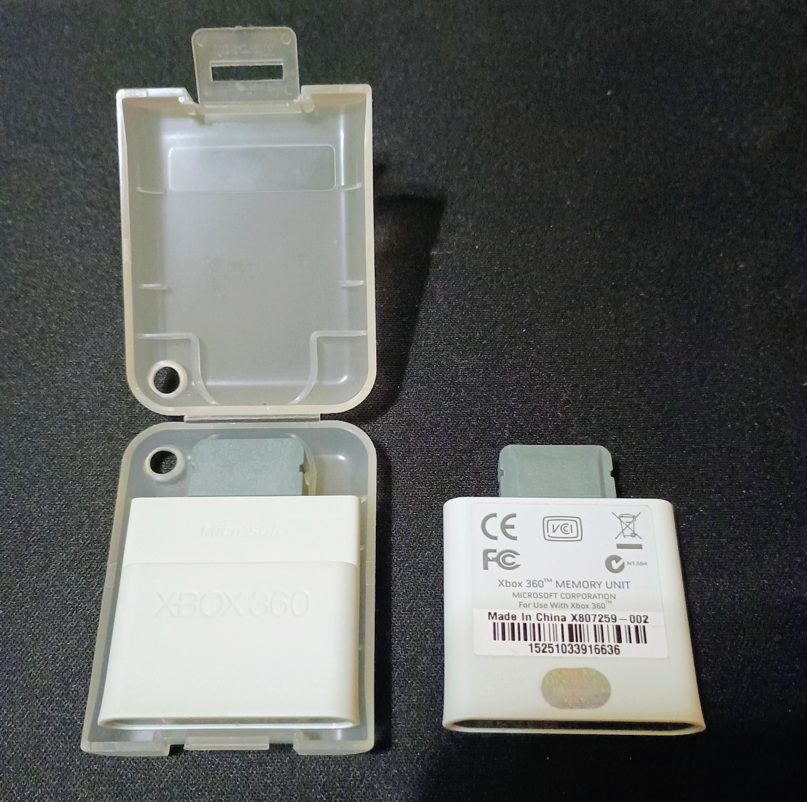 Microsoft Xbox 360 64MB Memory Card w/Case Authentic OEM