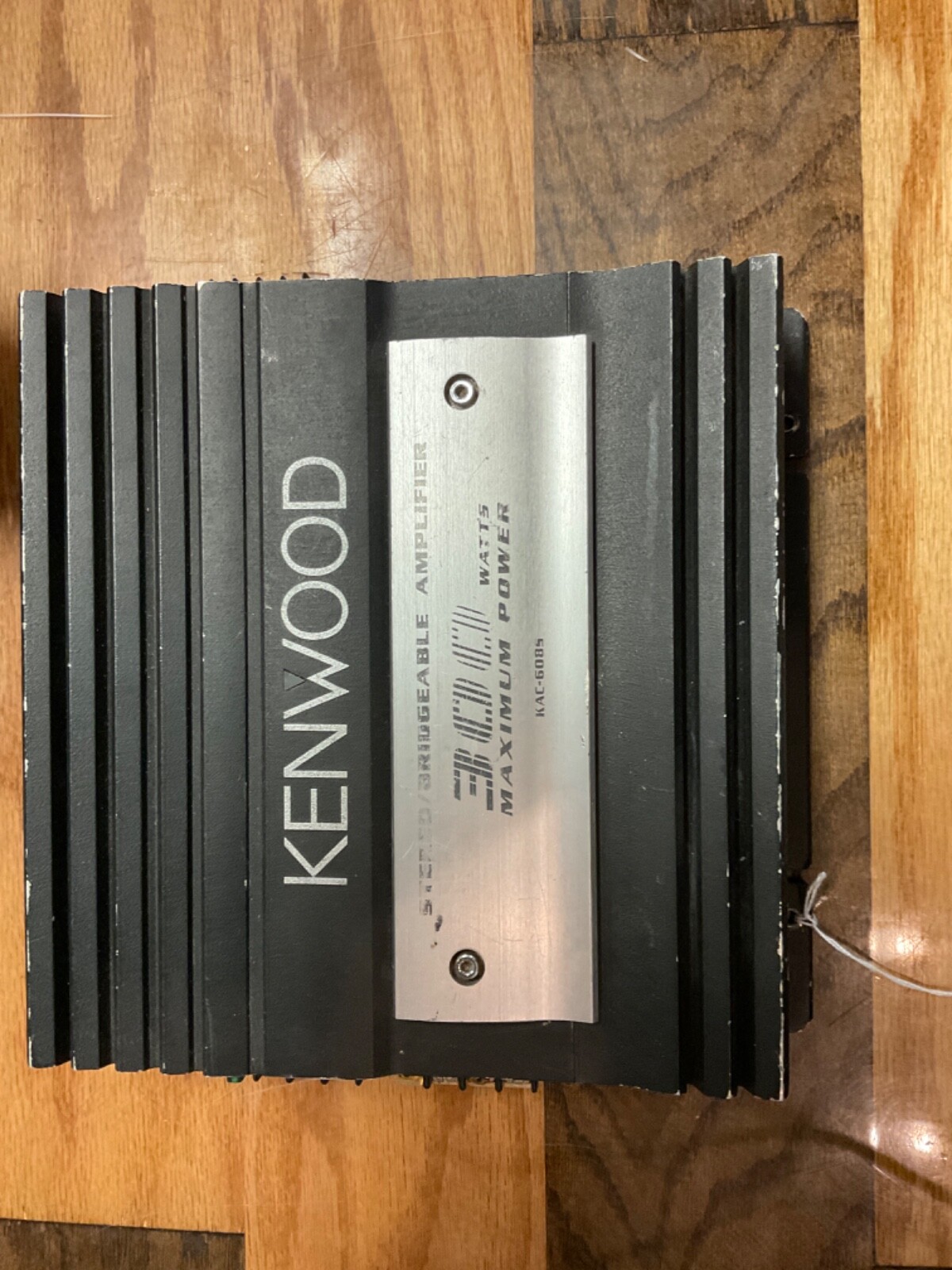 Power Amplifier KENWOOD KAC-6085 Stereo 300 Watts Maximum Power FOR PARTS