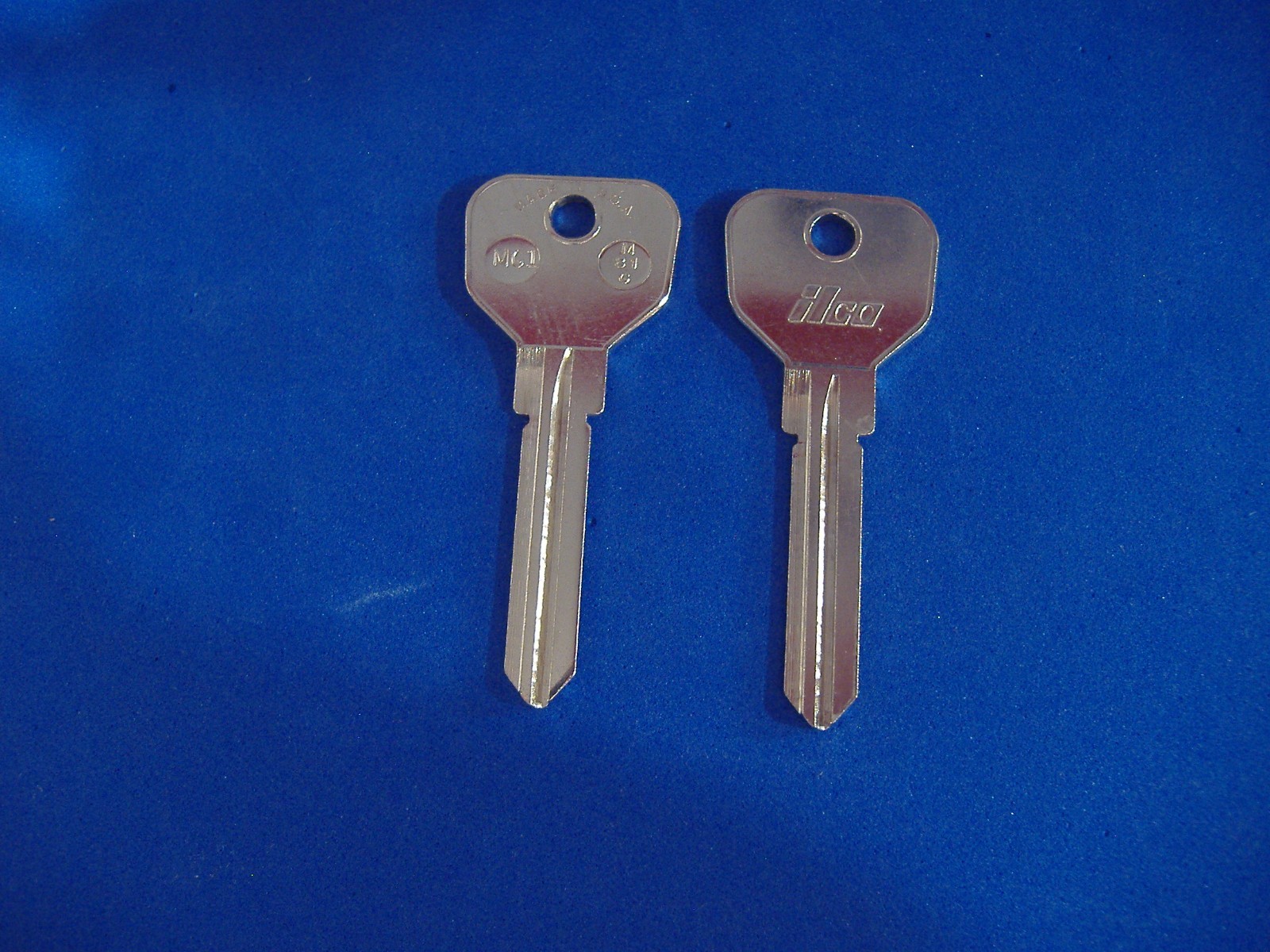 TWO CLASSIC MG KEY BLANKS LOCKSMITH VINTAGE AUTO MG1 M81G