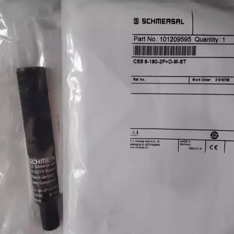 SCHMERSAL CSS8-180-2P+D-M-ST Safety Switch New