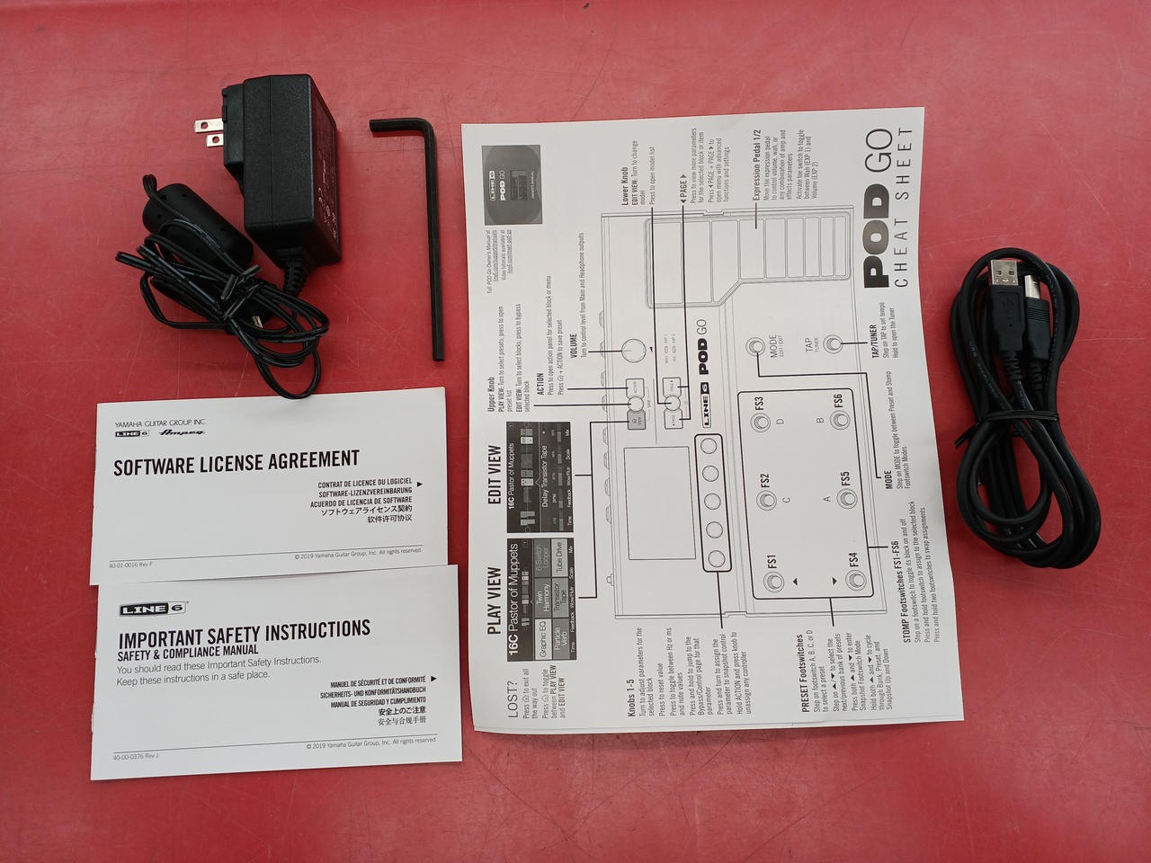 LINE6 POD GO Multi-Effects Processor