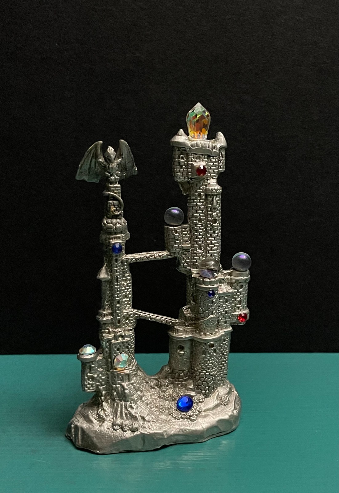 Gallo Pewter Medieval Gargoyle Fortress Prism Castle Twin Towers Figurine LOTR