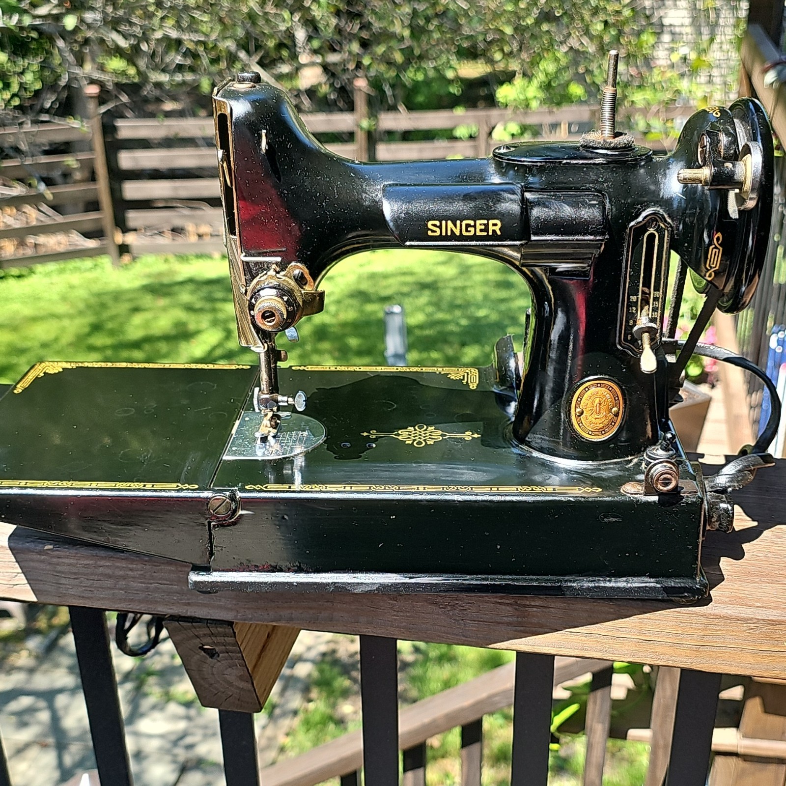 1952 Featherweight Singer Sewing Machine