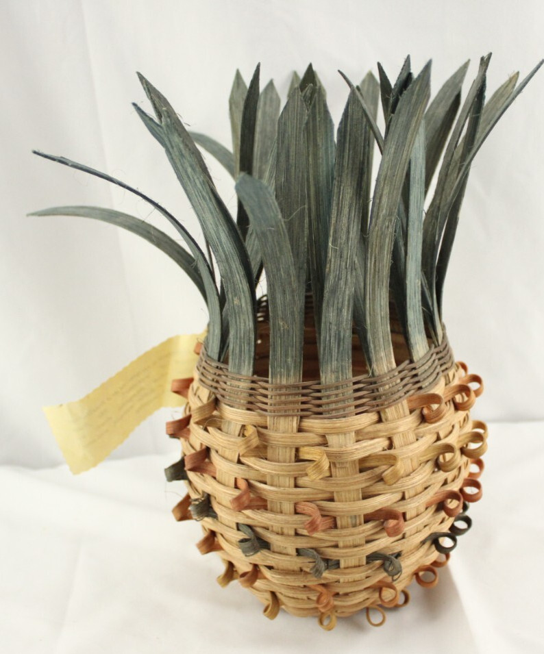 Pineapple Basket Artist Signed J Zayoe 2014 11 3/4" Tall