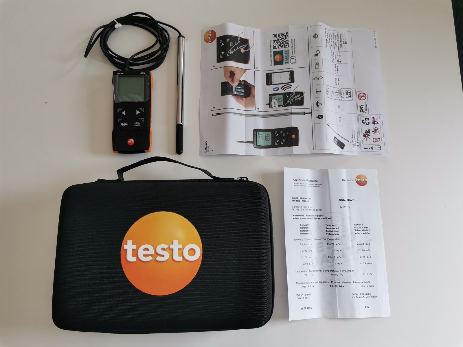 Testo 425 Digital hot wire anemometer with App connection 0563 0425#YC